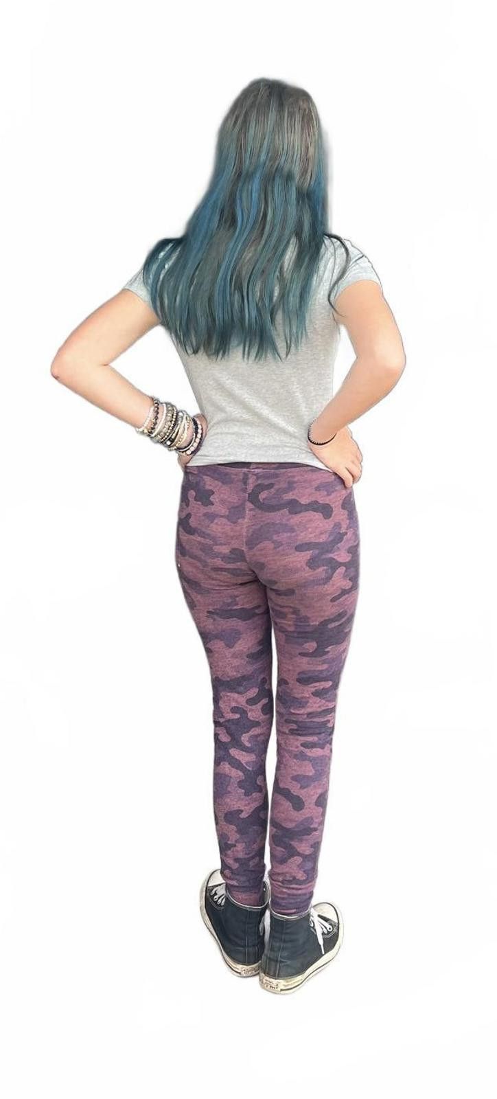 Sunday Works Sundry Women’s Camo Sweatpants Purple Camouflage Size 28" / US 6 / IT 42 - 4 Thumbnail