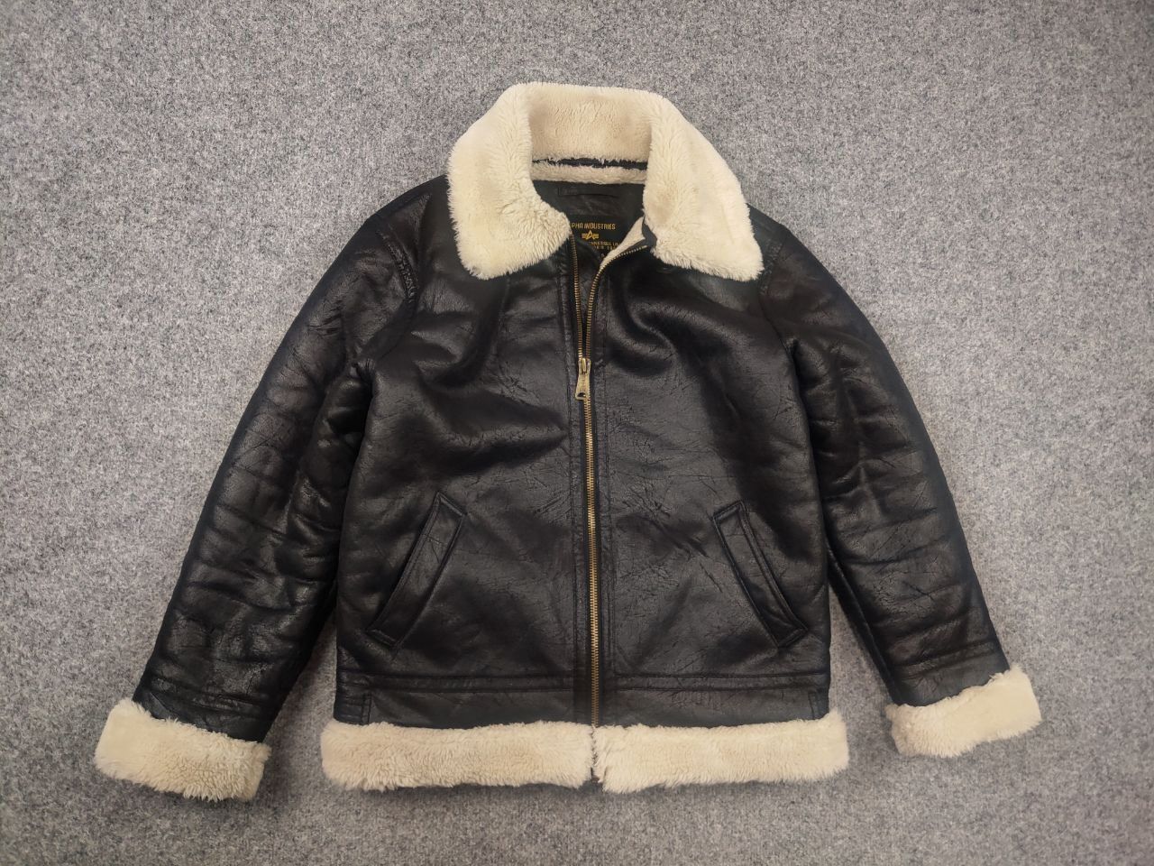 Alpha Industries Alpha Industries B3 Flying Faux Shearling Jacket Vintage Size US M / EU 48-50 / 2 - 3 Thumbnail