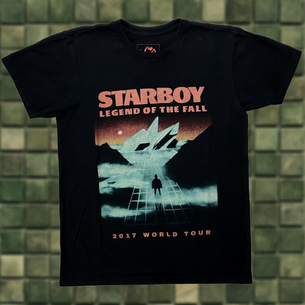 Vintage The Weekend XO Starboy Legend Of The Fall 2017 World Tour Tee Small Black Size US S / EU 44-46 / 1 - 1 Thumbnail