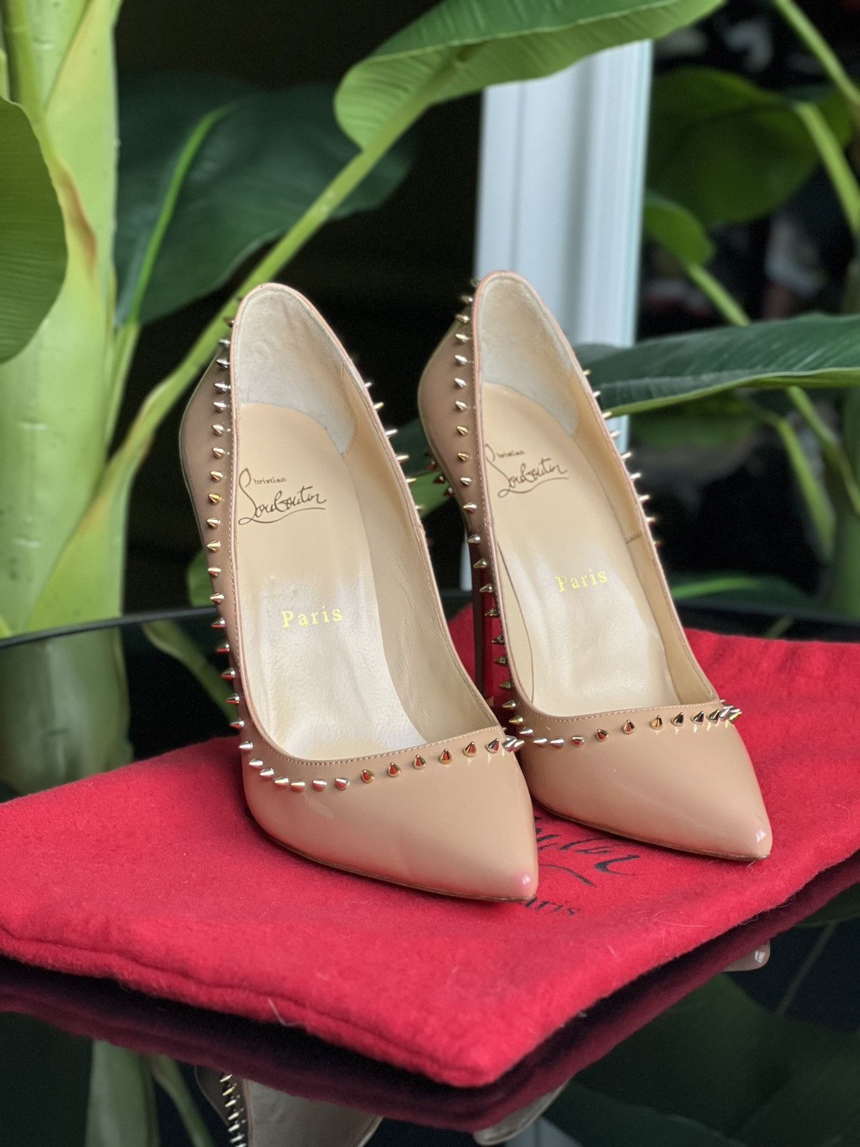 Christian Louboutin Christian Louboutin Nude Patent Spiked Heels Size 37 Size US 7 / IT 37 - 4 Thumbnail