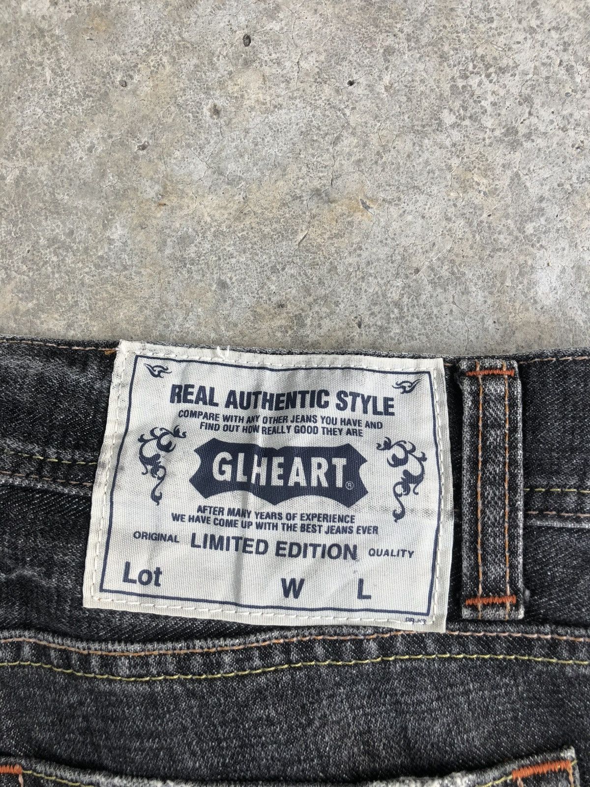 If Six Was Nine Japanese GL Heart Flared Jeans Distressed Denim Size US 33 - 18 Thumbnail