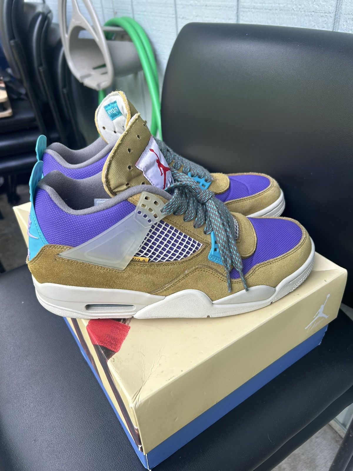 Jordan Brand Union LA x Air Jordan 4 Retro Desert Moss In Good Condition Size US 9.5 / EU 42-43 - 1 Thumbnail