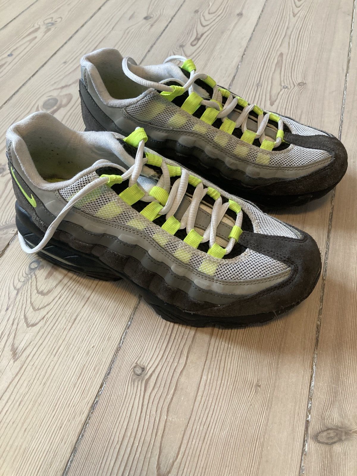 ナイキ エアマックス95 ネオン 2015 GS