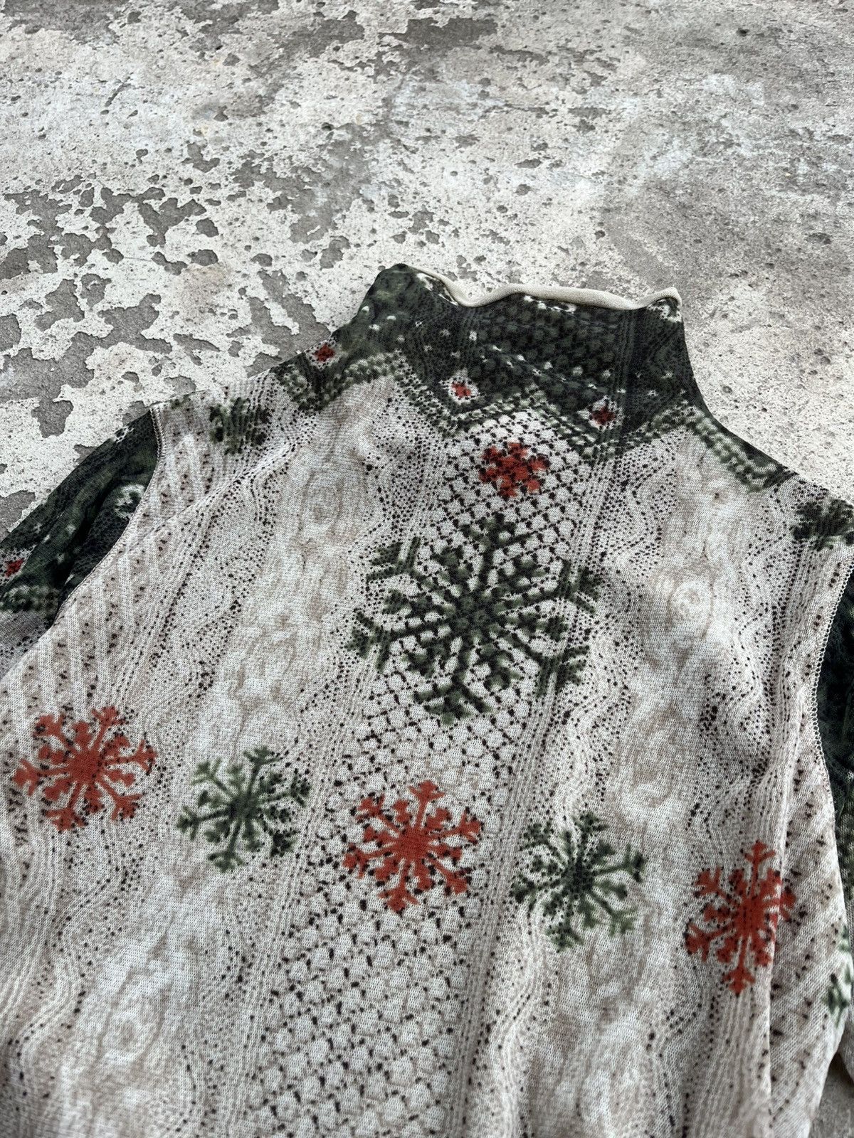 Jean Paul Gaultier Jean Paul Gaultier Vintage Mesh Top Snowflake Printed Blouse Size M / US 6-8 / IT 42-44 - 8 Thumbnail