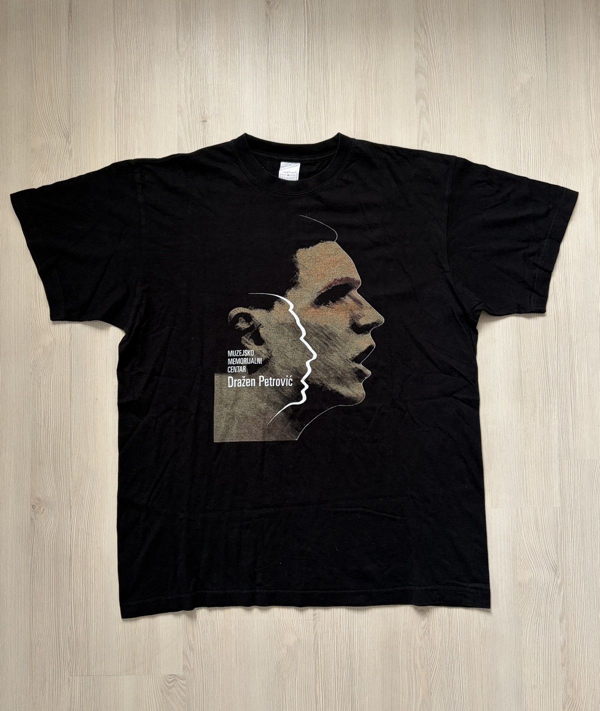 Vintage Drazen Petrovic Museum Memorial Center Vintage T-shirt Size US L / EU 52-54 / 3 - 1 Thumbnail