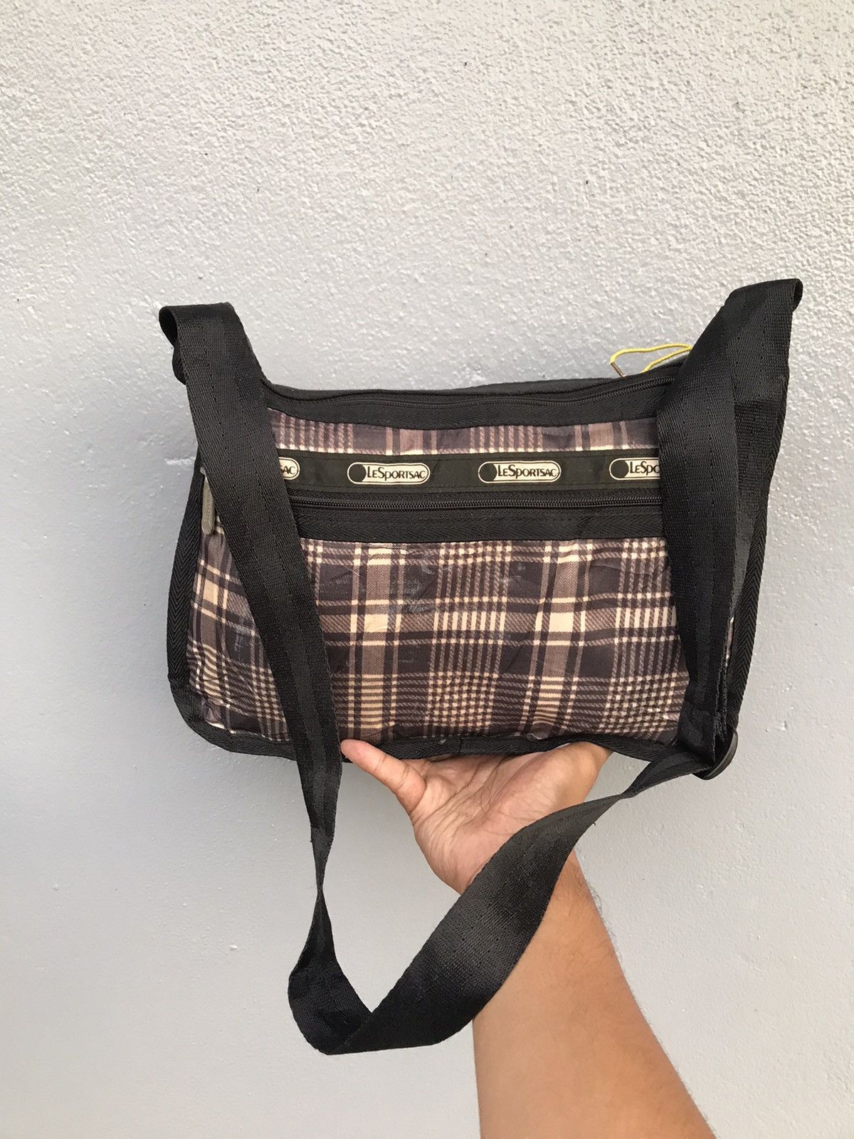 LeSportsac LeSportsac Sling bags🔥🔥 Size ONE SIZE - 4 Thumbnail