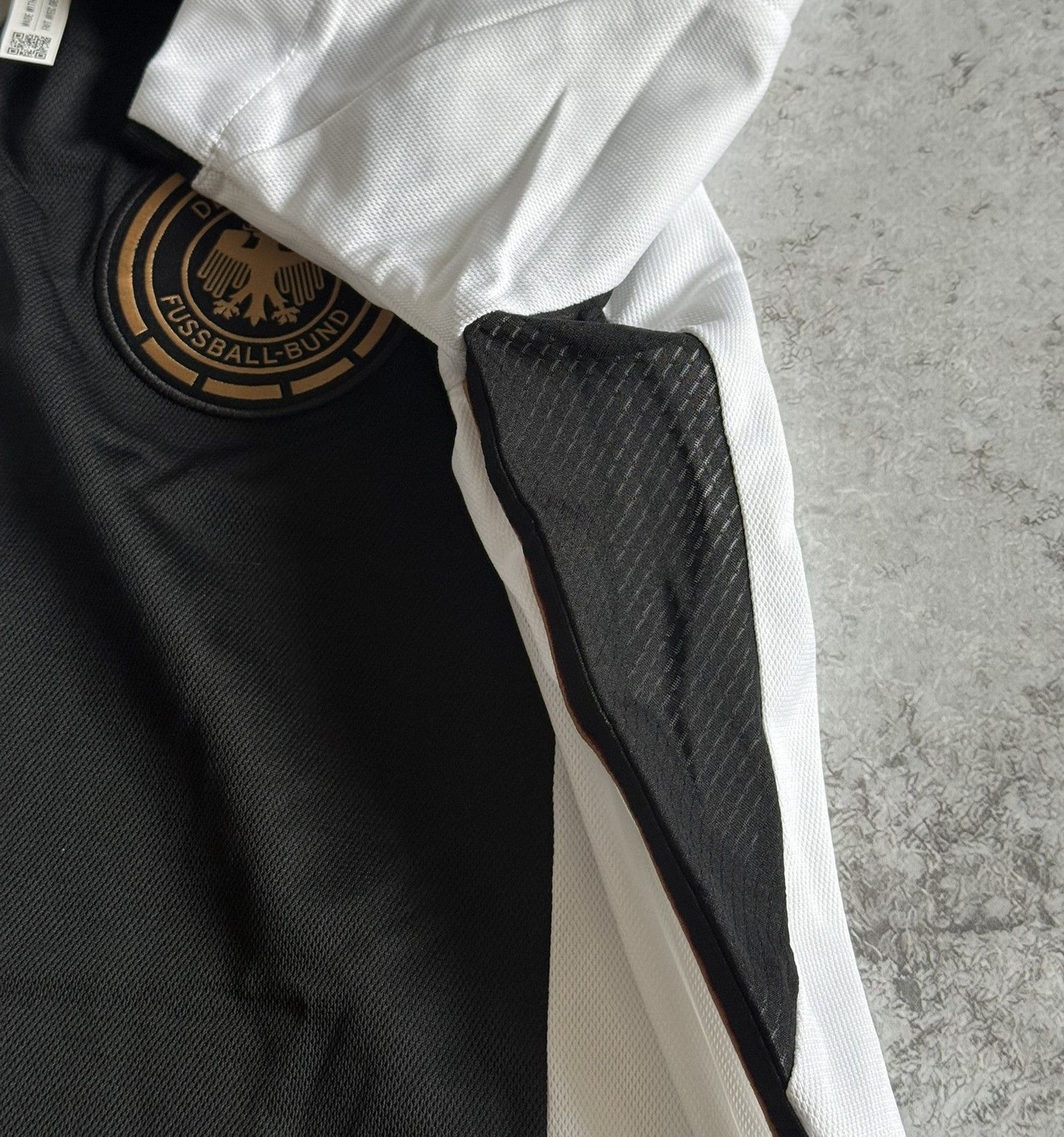 Adidas GERMANY 22/23 HOME SHIRT JERSEY WORLD CUP ADIDAS S Size US S / EU 44-46 / 1 - 10 Thumbnail