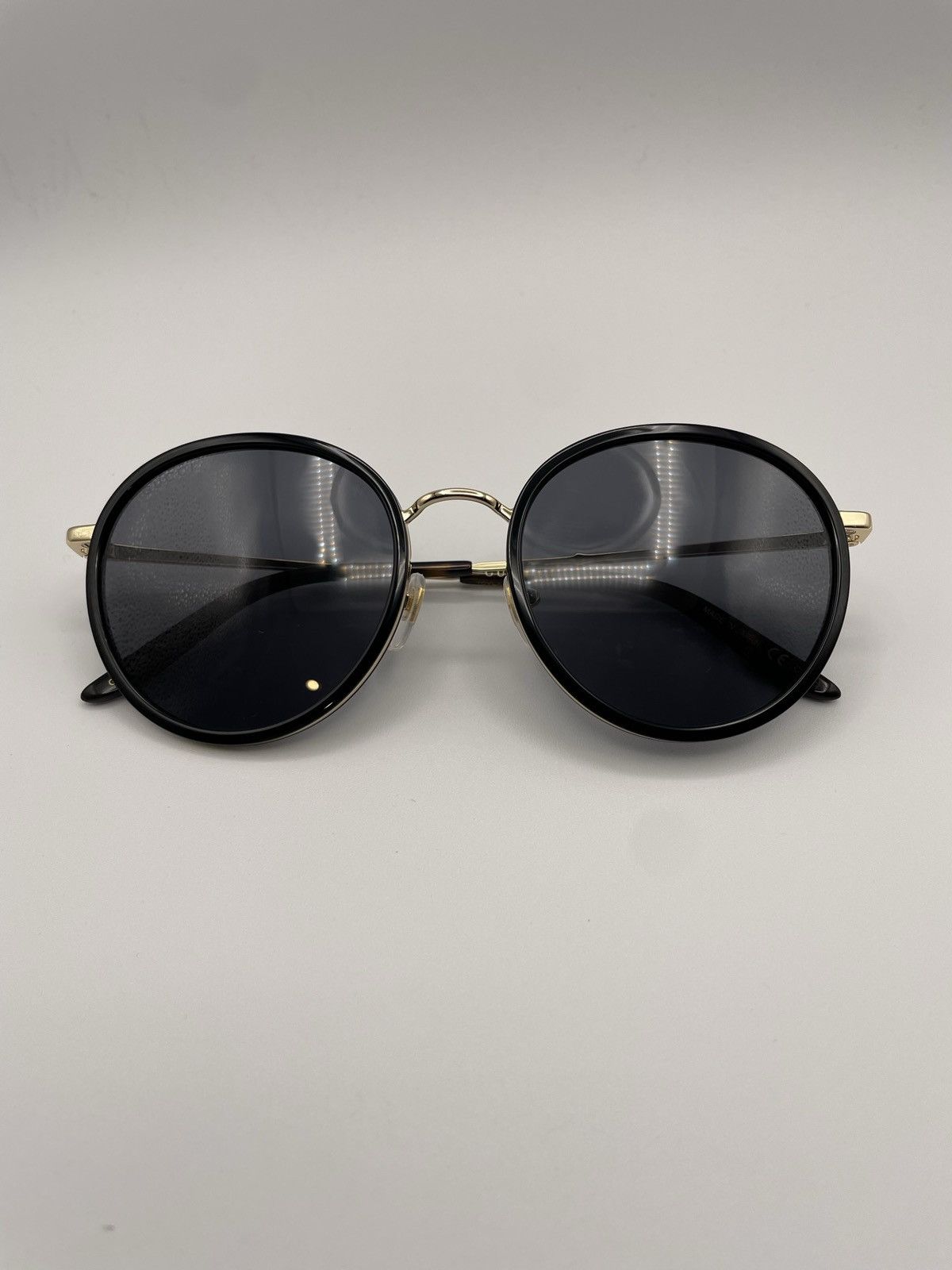 Gucci Gucci Gold Circular Sunglasses Size ONE SIZE - 2 Thumbnail