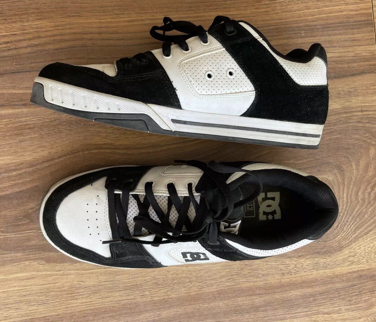 DC × Vintage DC Leather Skateboard Shoes Men's Vintage Y2K Size 12 Size US 12 / EU 45 - 3 Thumbnail
