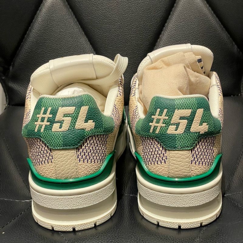 Louis Vuitton Louis Vuitton Low Top Trainer Sneakers in White and Green - Size US 7.5 / EU 40-41 - 1 Thumbnail