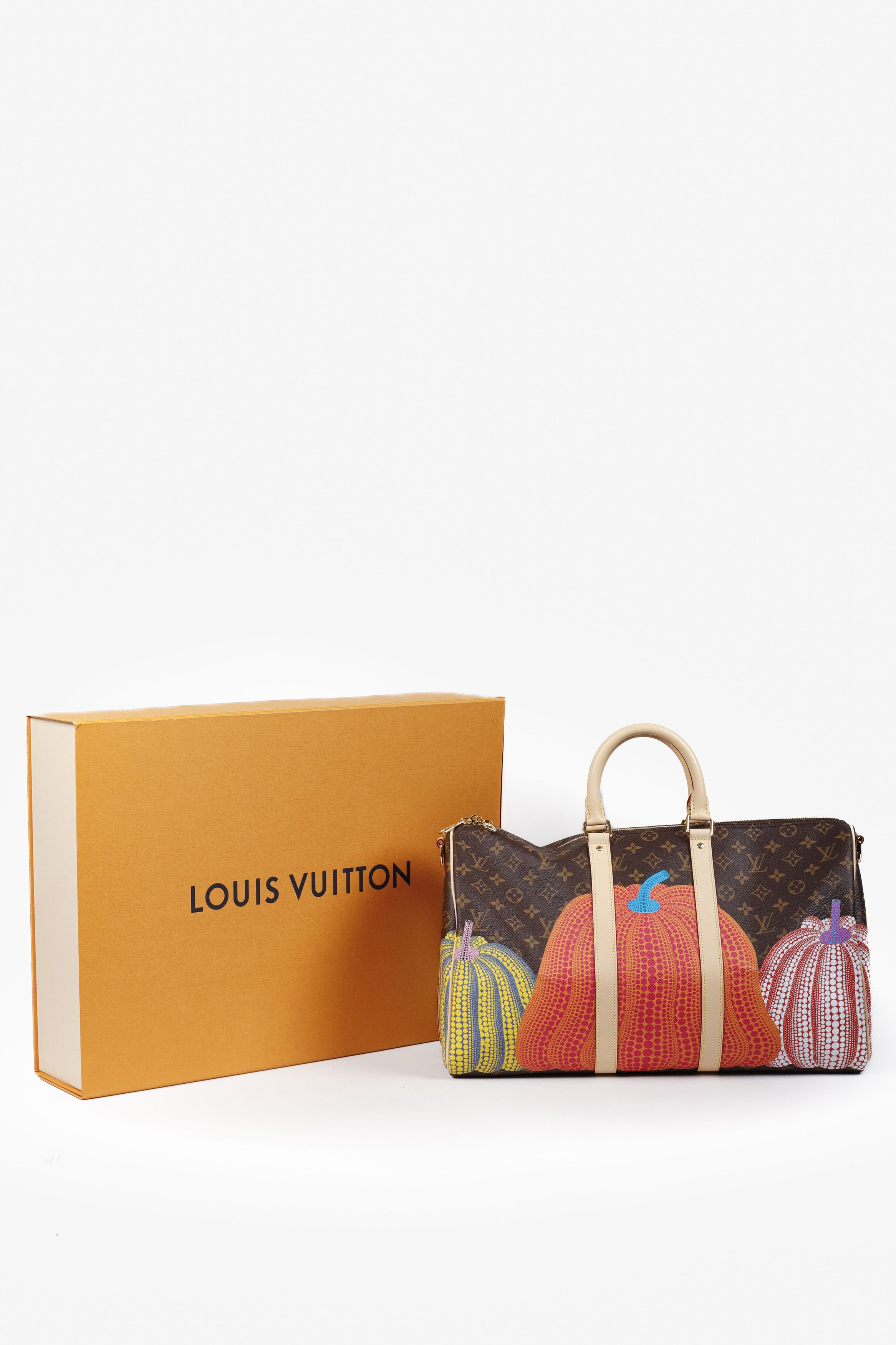 Louis Vuitton × Yayoi Kusama Louis Vuitton x Yayoi Kusama Louis Vuitton × Yayoi Kusama Louis Vuitton x Yayoi Kusama