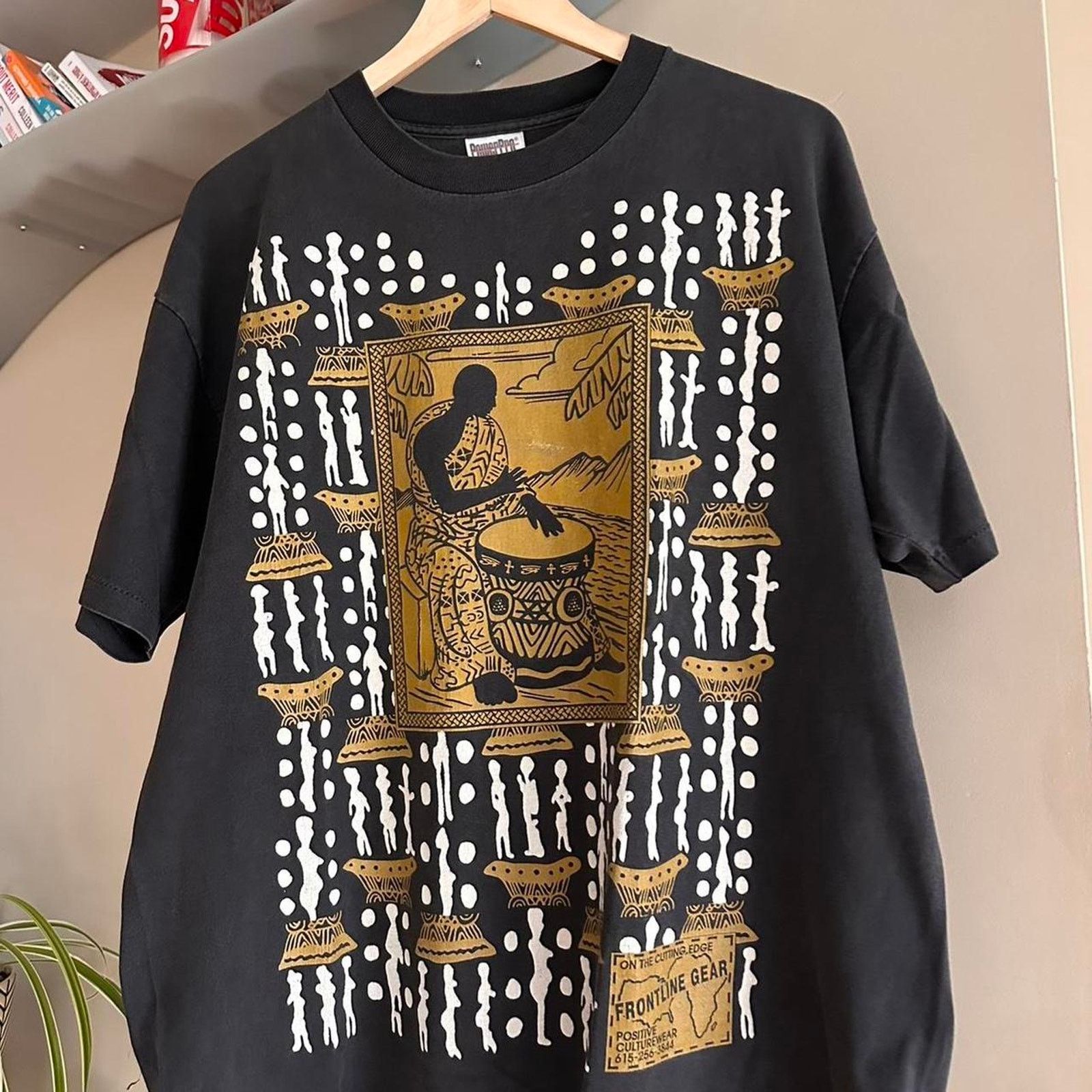 Hanes × Vintage Vintage African Drummer Black History Shirt Size US XL / EU 56 / 4 - 2 Thumbnail