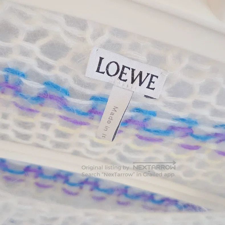 Loewe Loewe SS25 embossed logo wool sweater Size S / US 4 / IT 40 - 3 Thumbnail