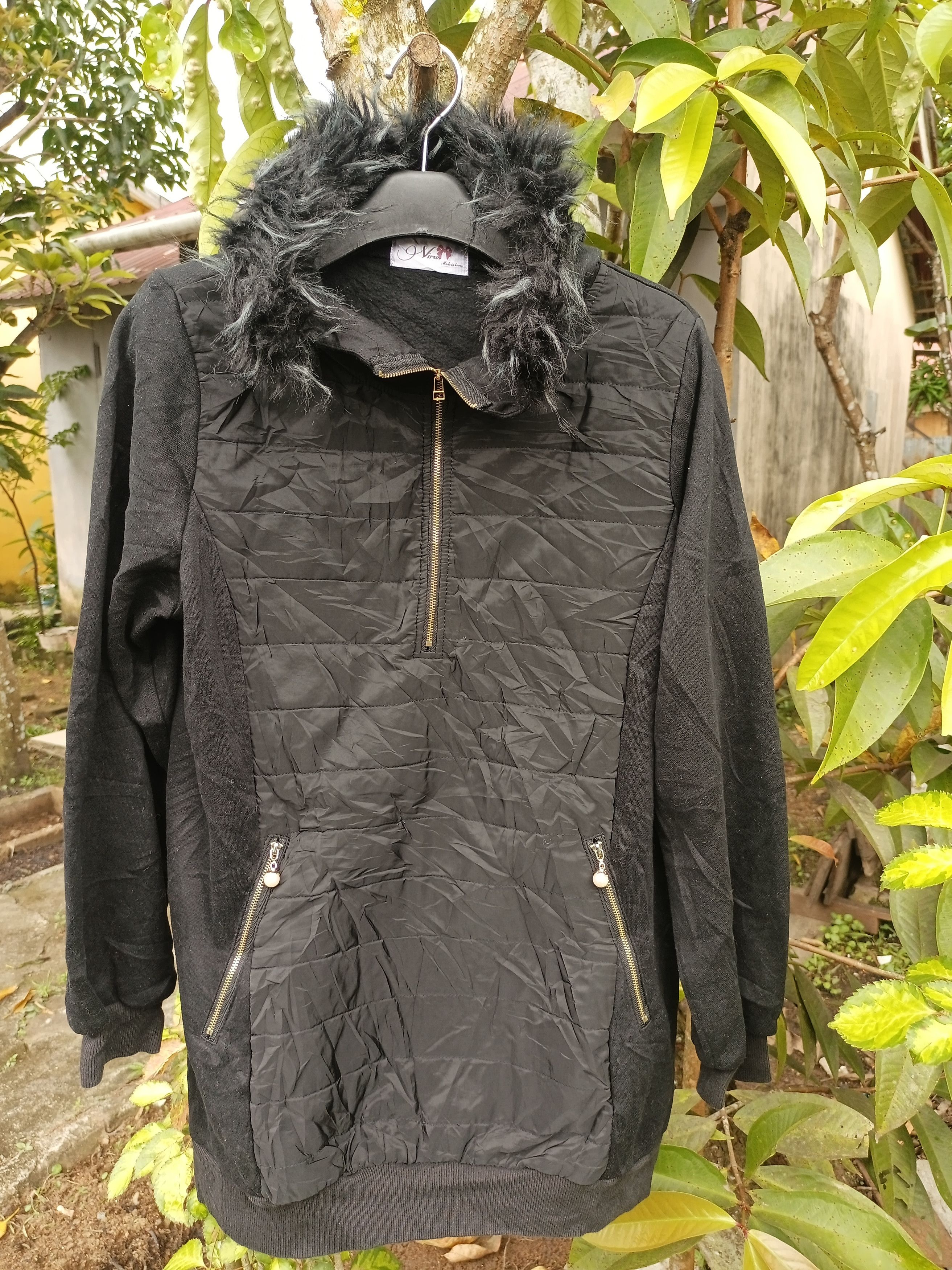 Other Crazy Black Half Zipper Fur Hoodie Lgb Style Size US L / EU 52-54 / 3 - 20 Thumbnail