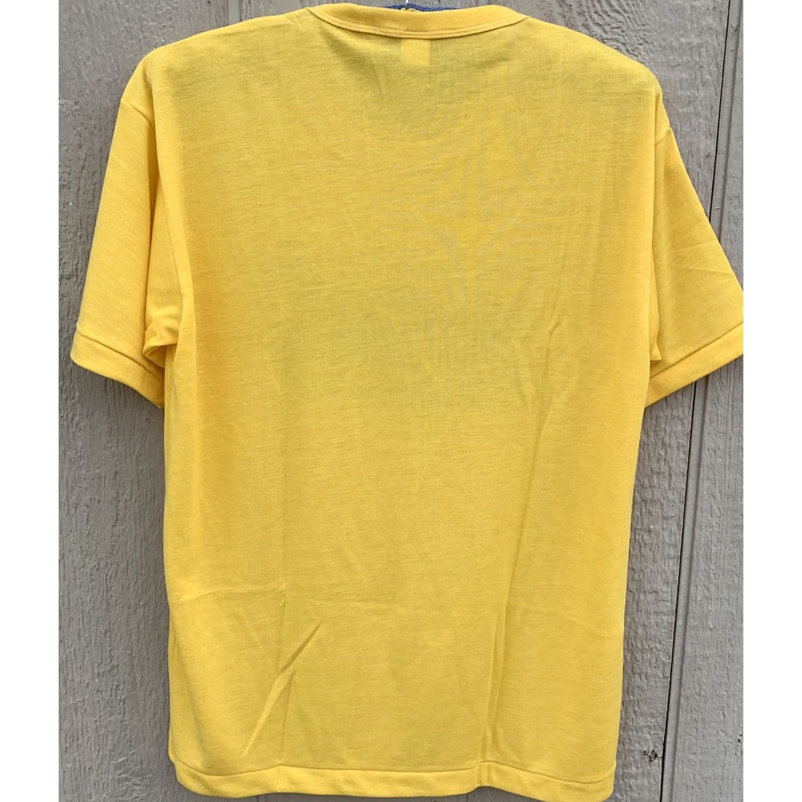 Vintage VINTAGE Swallow Museo ng Malacanang T-Shirt Single Stitch Size L Yellow Graphic Print Men Crew Neck Short Sleeve Philippines Size US L / EU 52-54 / 3 - 5 Thumbnail