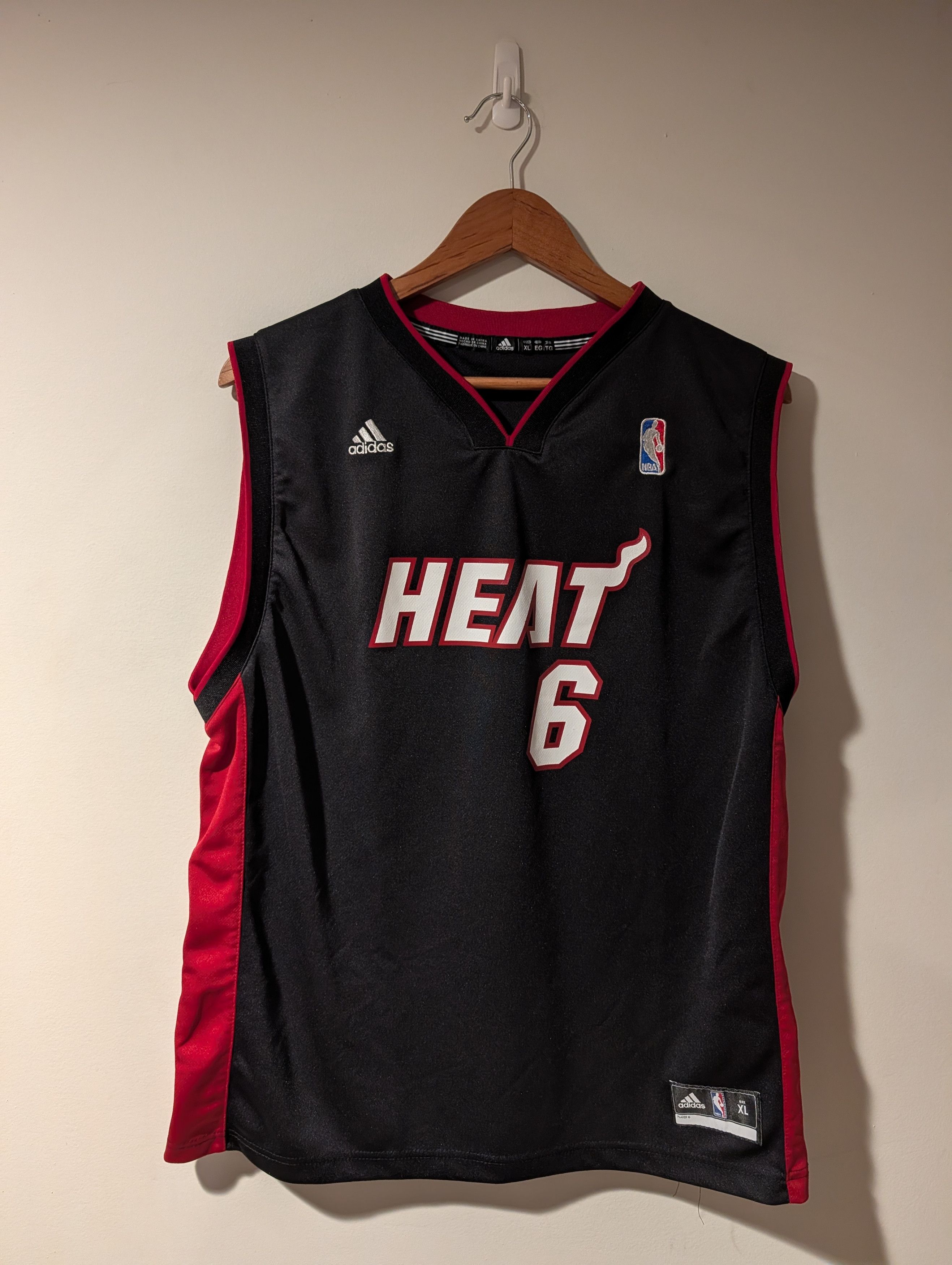 NBA Adidas LeBron James Miami Heat Basketball Jersey Black NBA Size US XL / EU 56 / 4 - 1 Thumbnail
