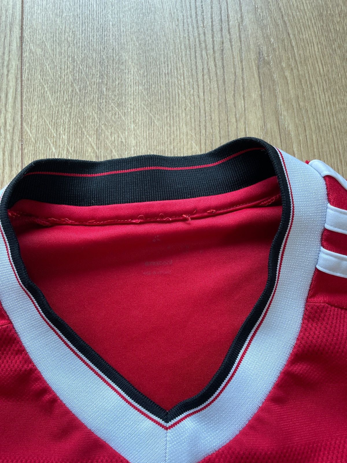 Adidas Rare T-Shirt Manchester United Adidas 2015 Football hype Size US S / EU 44-46 / 1 - 4 Thumbnail