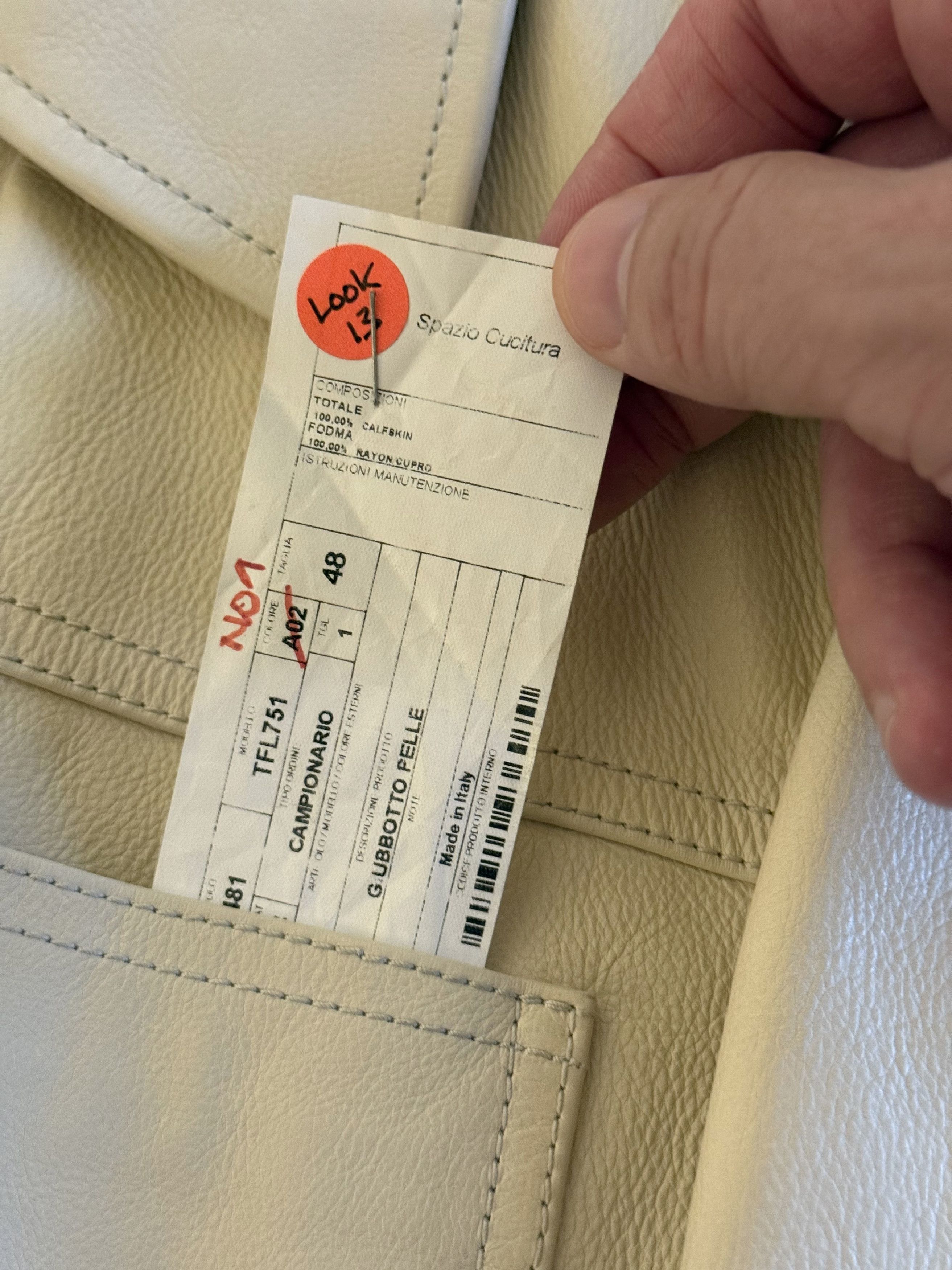 Tom Ford This Is the One, Actual Runway Piece! Ultra Rare $7,600 Size US M / EU 48-50 / 2 - 3 Thumbnail