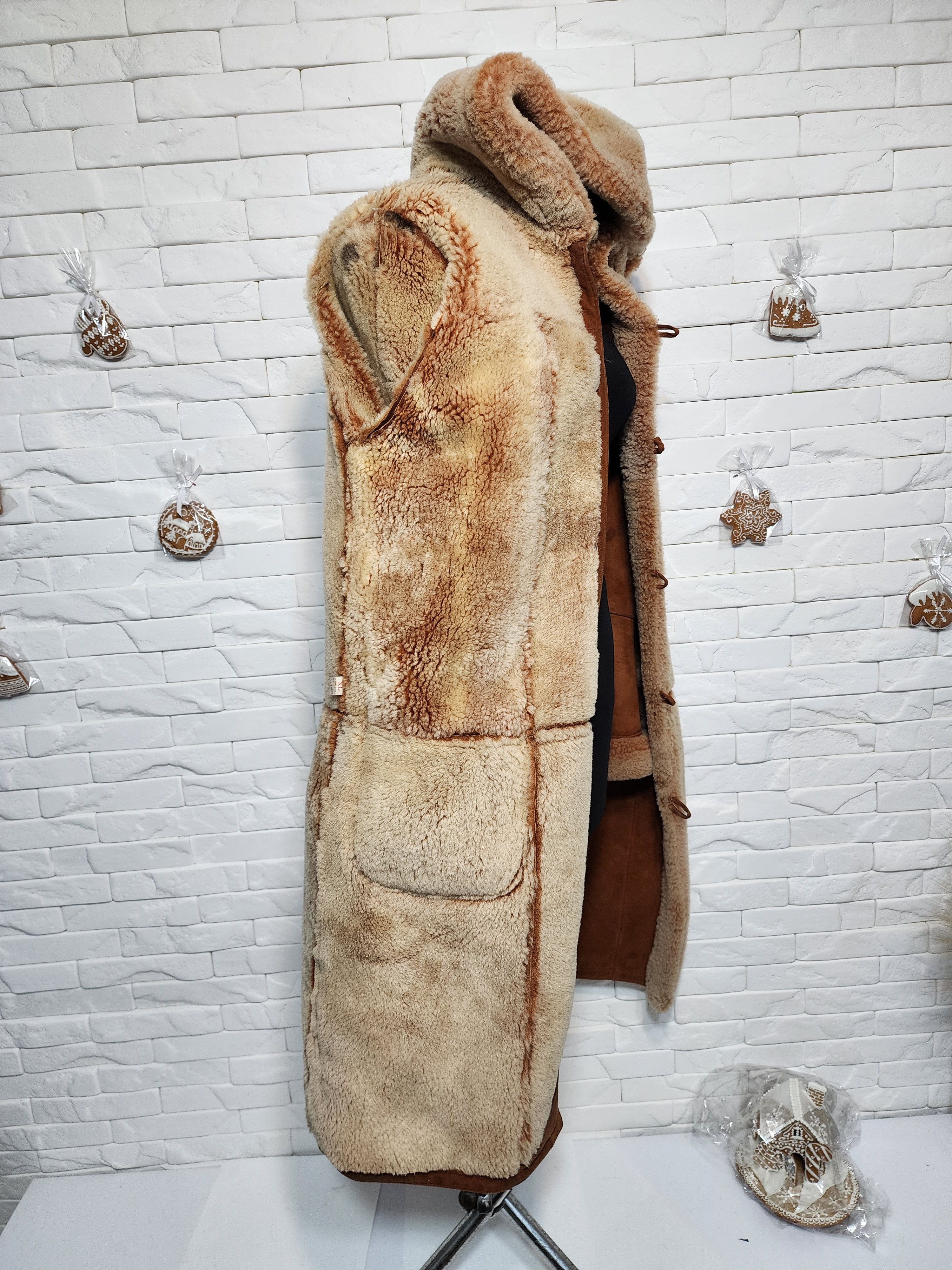 Furla Brown Sheepskin Coat: Women's Warm Fur Hooded Coat Size XL / US 12-14 / IT 48-50 - 10 Thumbnail