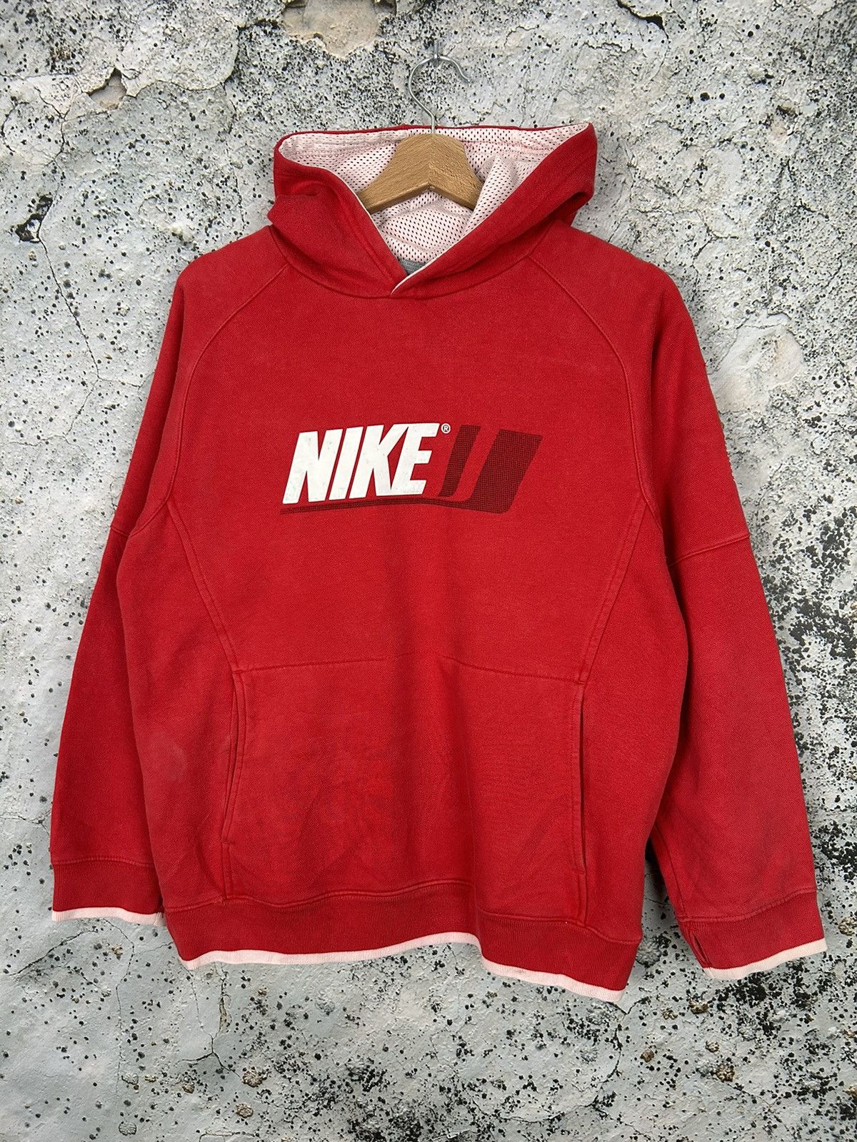 Nike Vintage Nike Y2K 00s Boxy Hoodie Sweatshirt Streetwear Rare Size US M / EU 48-50 / 2 - 1 Thumbnail