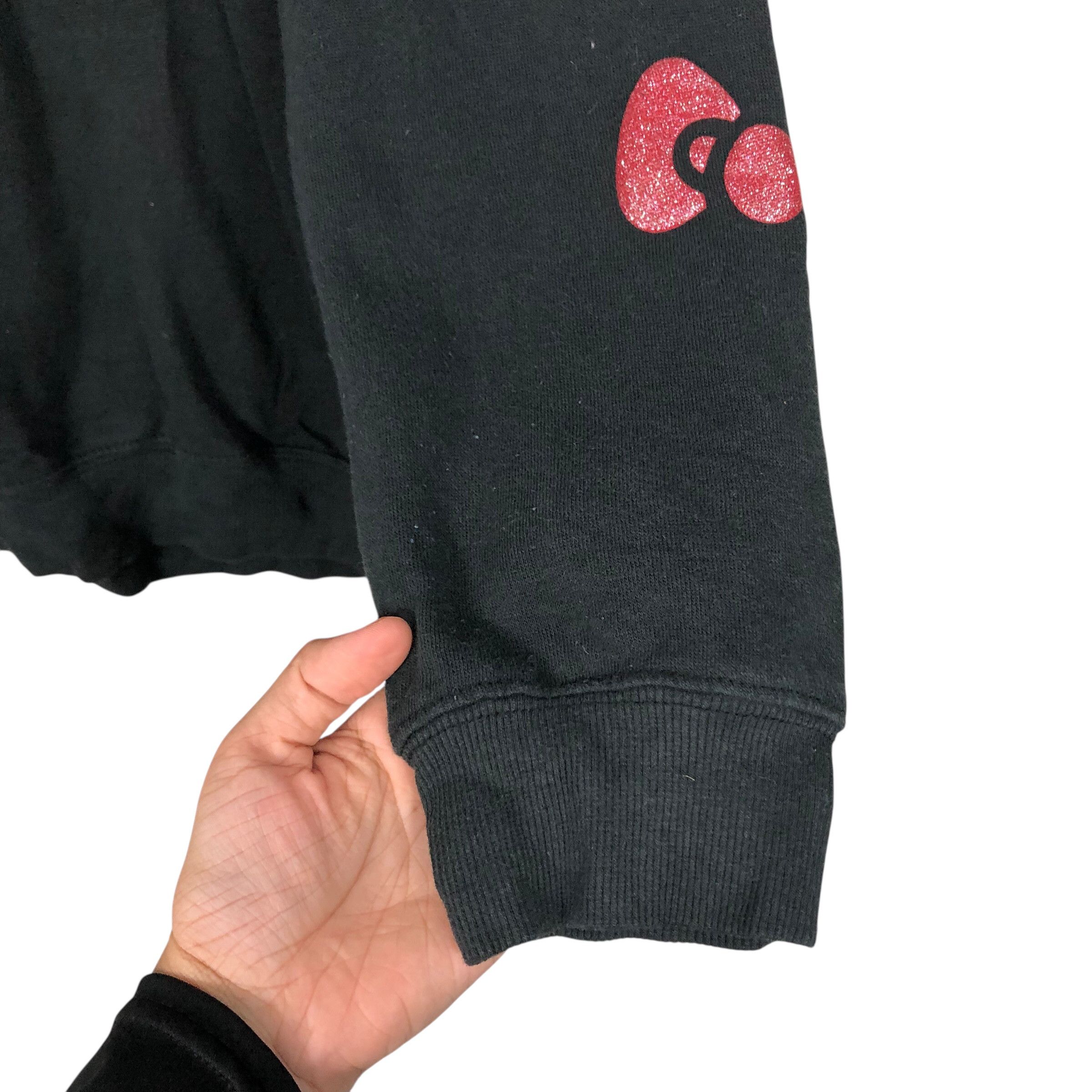 Japanese Brand 📌Vintage Sweatshirt Hello Kitty Big Logo Design Size US XL / EU 56 / 4 - 12 Thumbnail