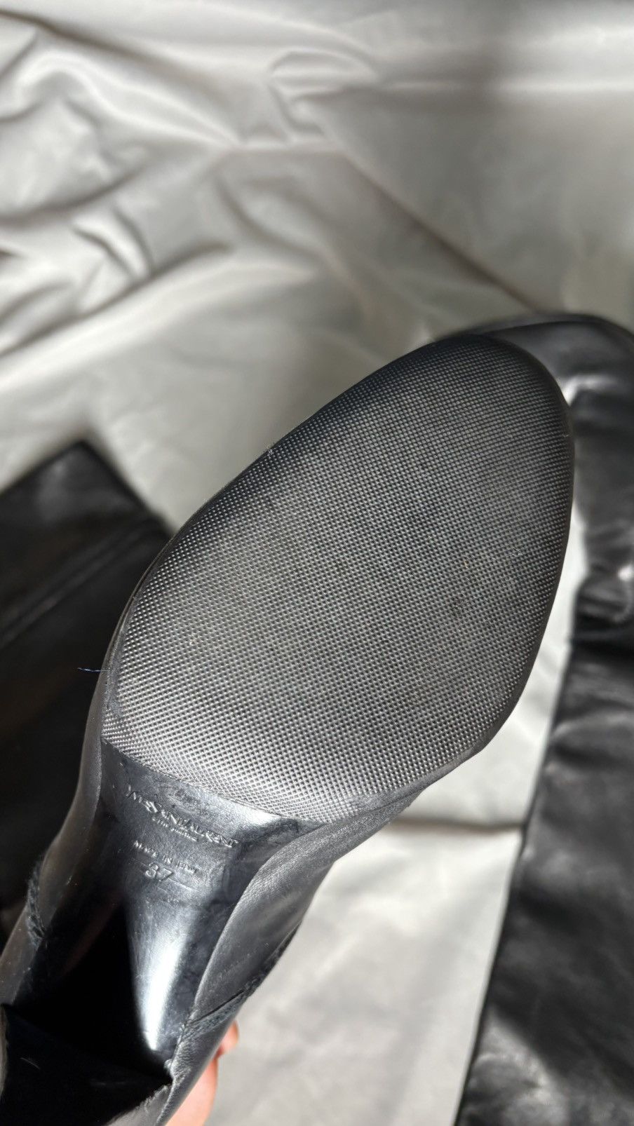 Saint Laurent Paris Saint laurent vintage black heels high 37 paris Size US 6 / IT 36 - 8 Thumbnail