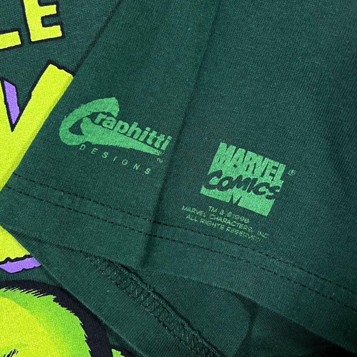 Vintage VINTAGE Marvel The Incredible Hulk Graphitti Designs Comic Book Green T-Shirt XL Mens Short Sleeve Logo 1998 Hulk Shirt XLL Green Worthy Men’s Size US XL / EU 56 / 4 - 4 Thumbnail