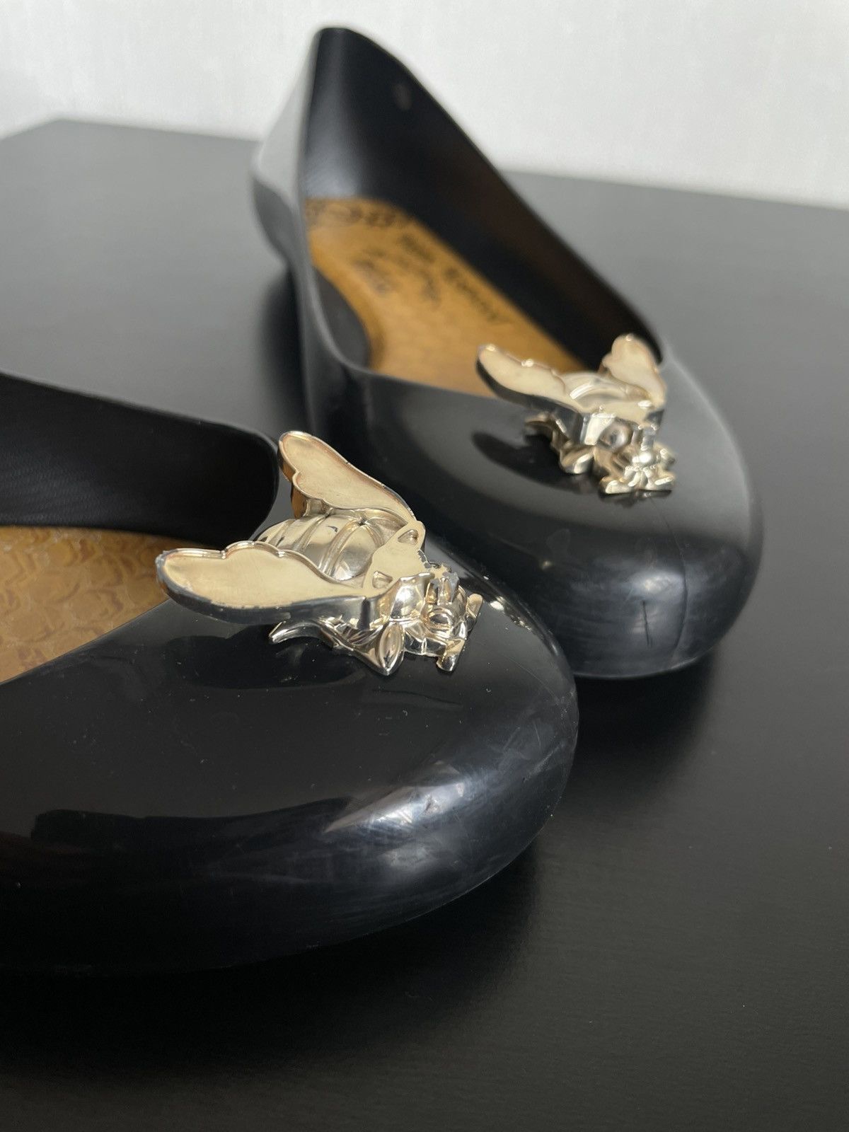 Melissa × Vivienne Westwood Rare Vivienne Westwood Anglomania Melissa Flats Bee 🐝 Y2k Size US 7 / IT 37 - 6 Thumbnail