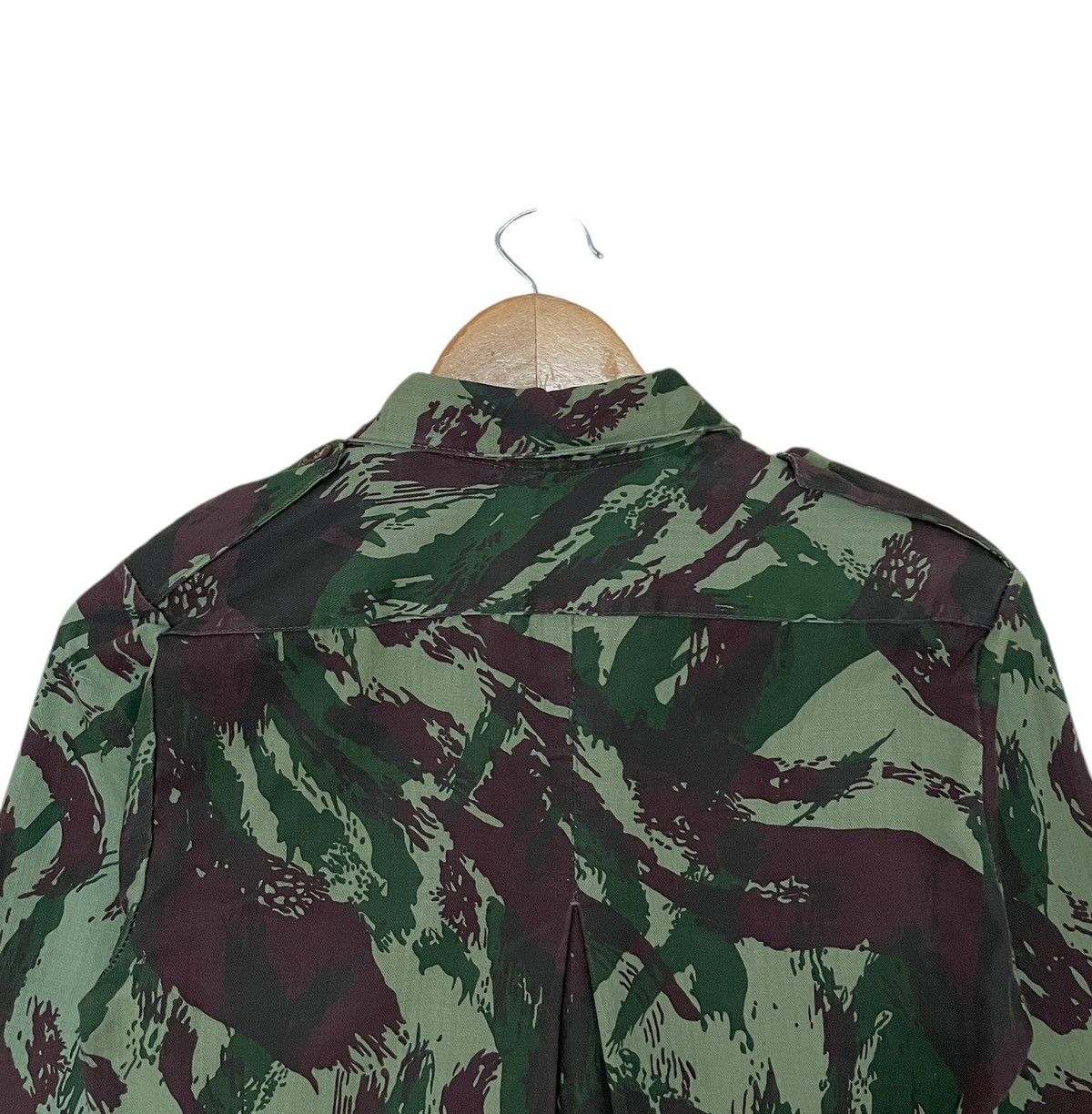 Vintage Vintage Military Camouflage Shirt 1980s Size US M / EU 48-50 / 2 - 8 Thumbnail