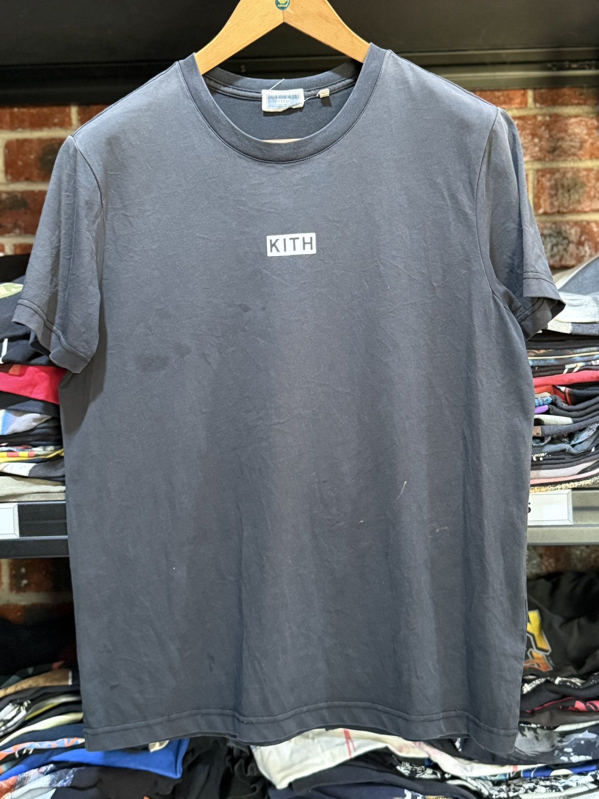 Kith Thrashed Kith All Logo Sun Faded Tee Size US M / EU 48-50 / 2 - 8 Thumbnail
