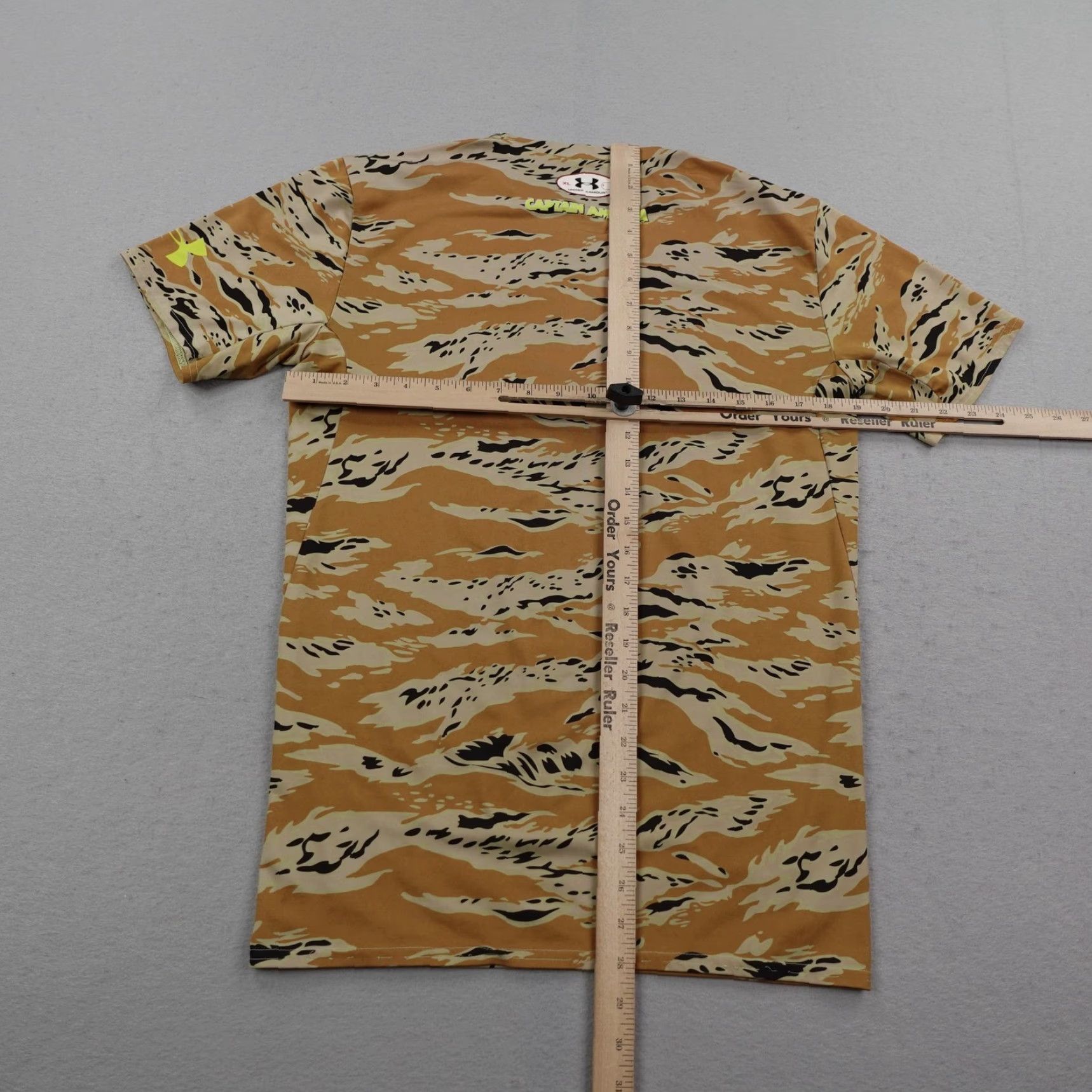 Under Armour Under Armour Captain America Shirt Men XL Brown Camo Marvel Compression HeatGear Size US XL / EU 56 / 4 - 4 Thumbnail