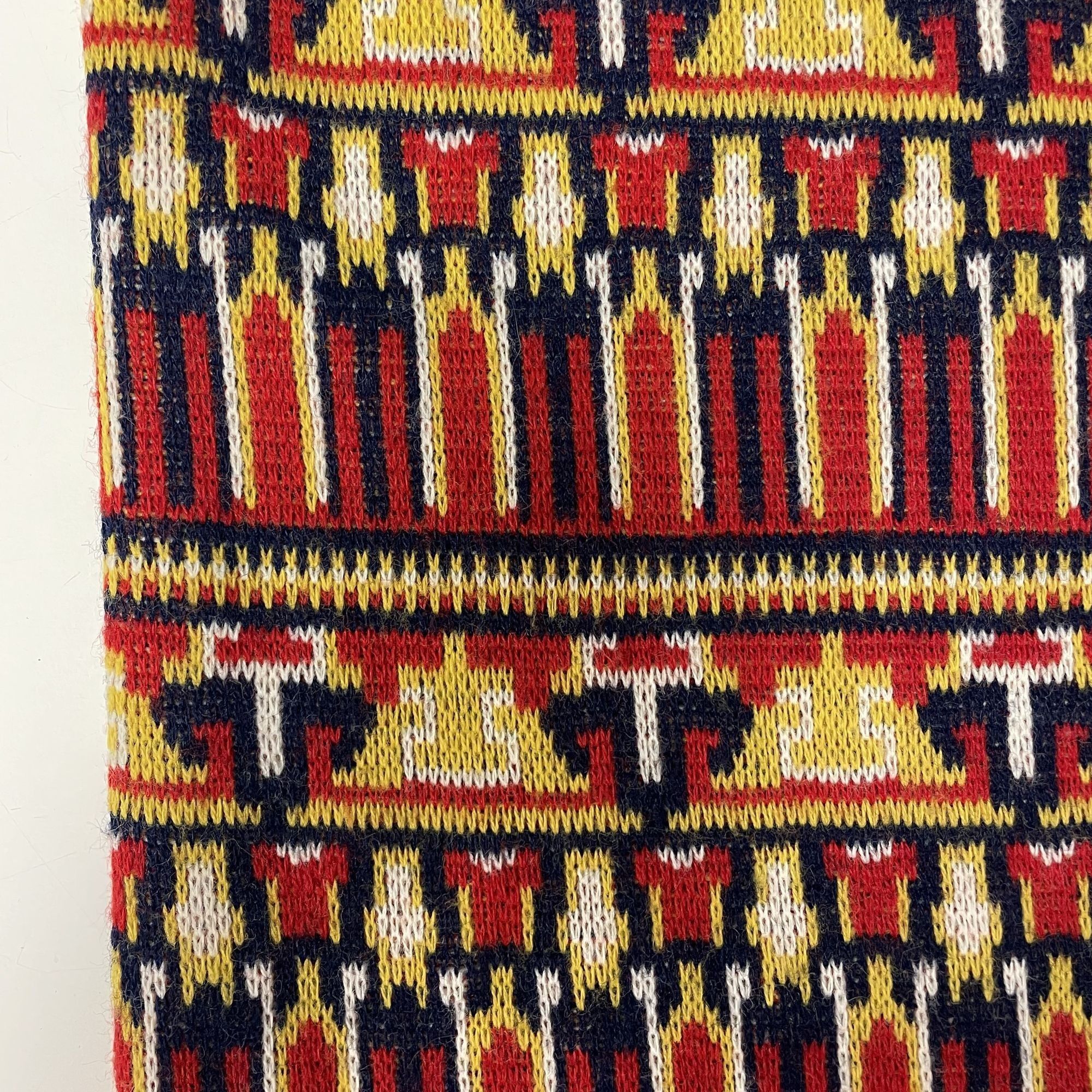Other Vtg Bright Red Yellow TRIBAL Mayan Pyramid Knit Vest Size US S / EU 44-46 / 1 - 2 Thumbnail