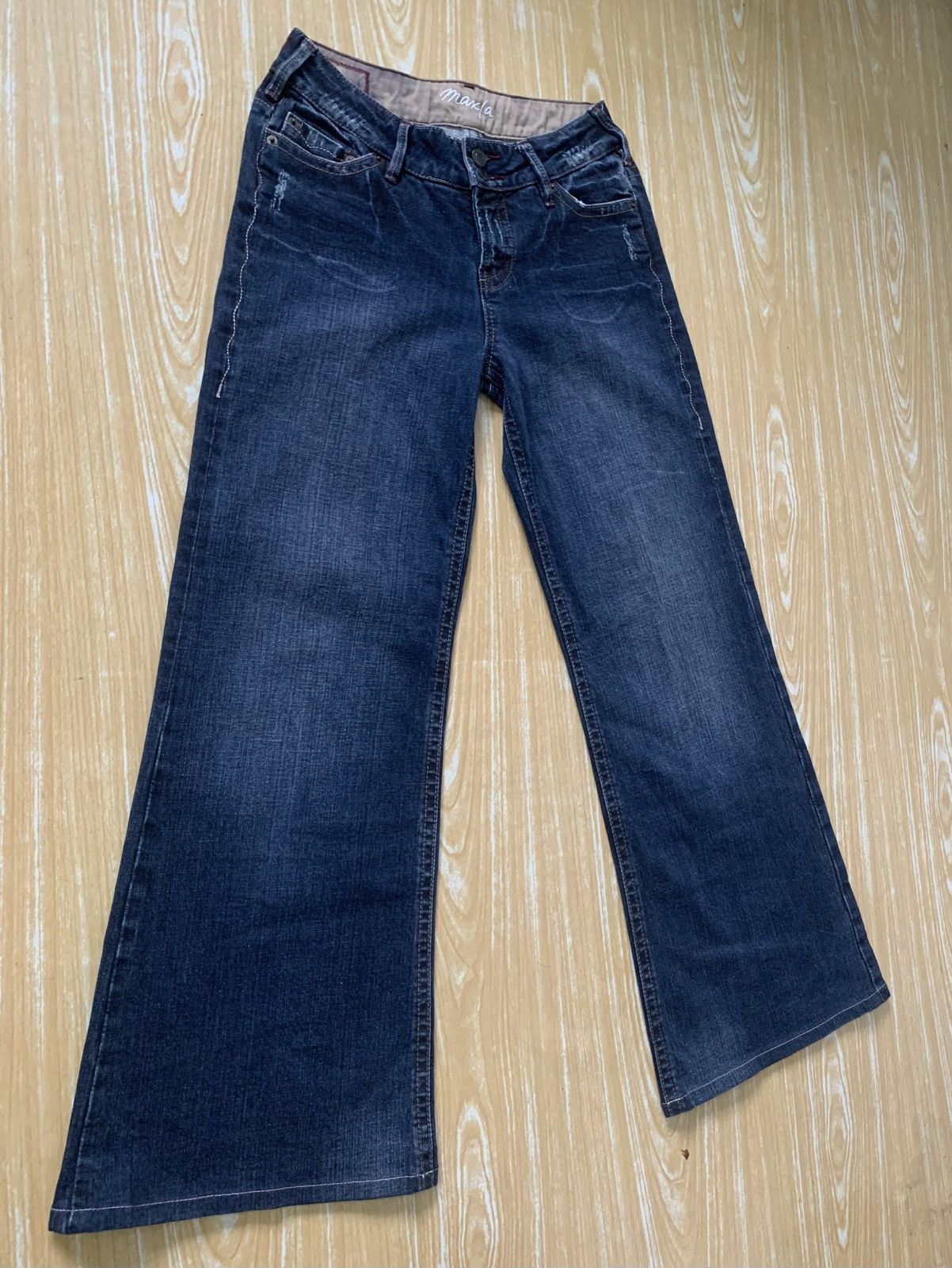 Japanese Brand Rare Maxia Low Rise Super Flare Jeans Pants Distressed Style Size US 27 - 4 Thumbnail