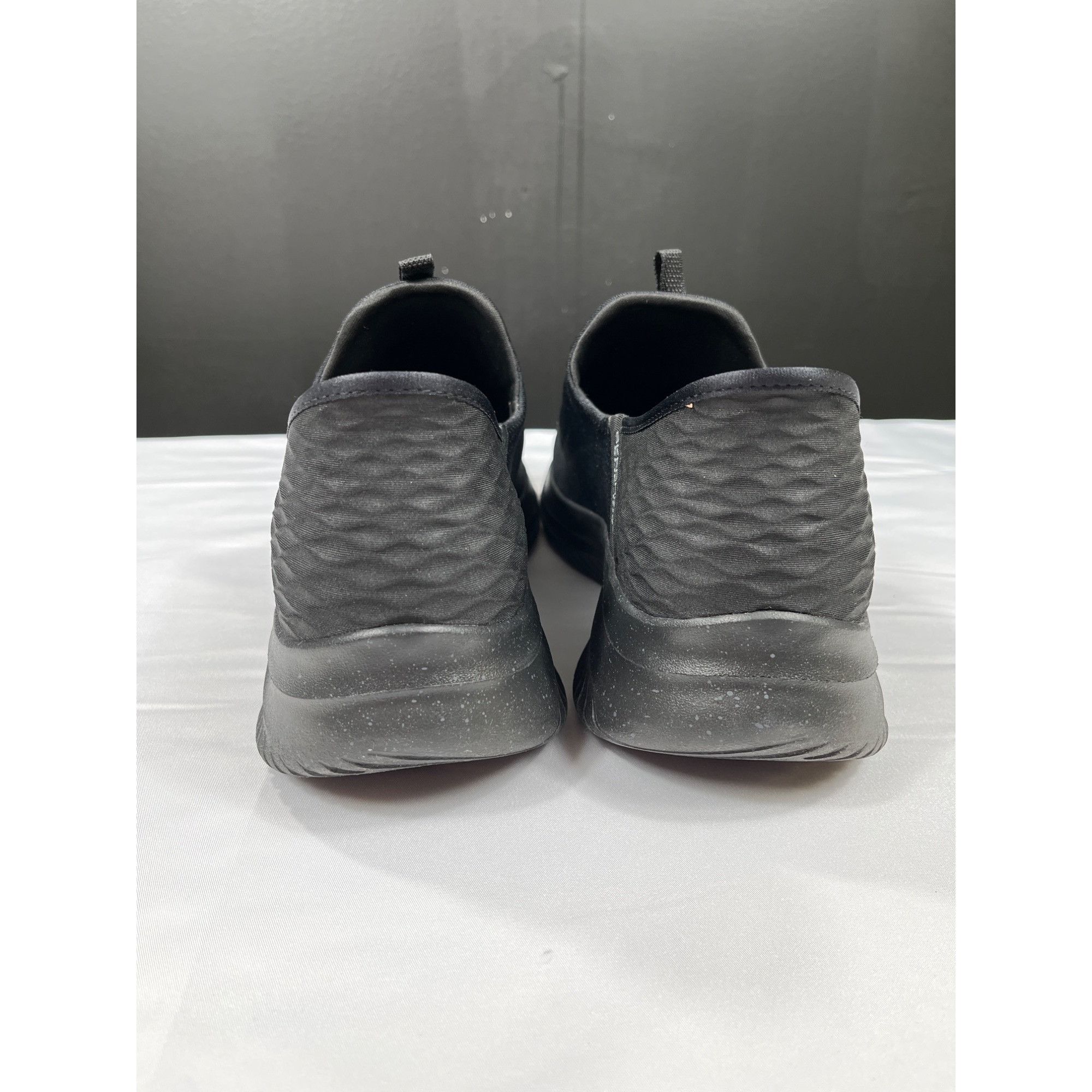 SKECHERS Skechers Mens Black Slip On Sneakers Size 11.5 SKU 7355 Size US 11.5 / EU 44-45 - 4 Thumbnail