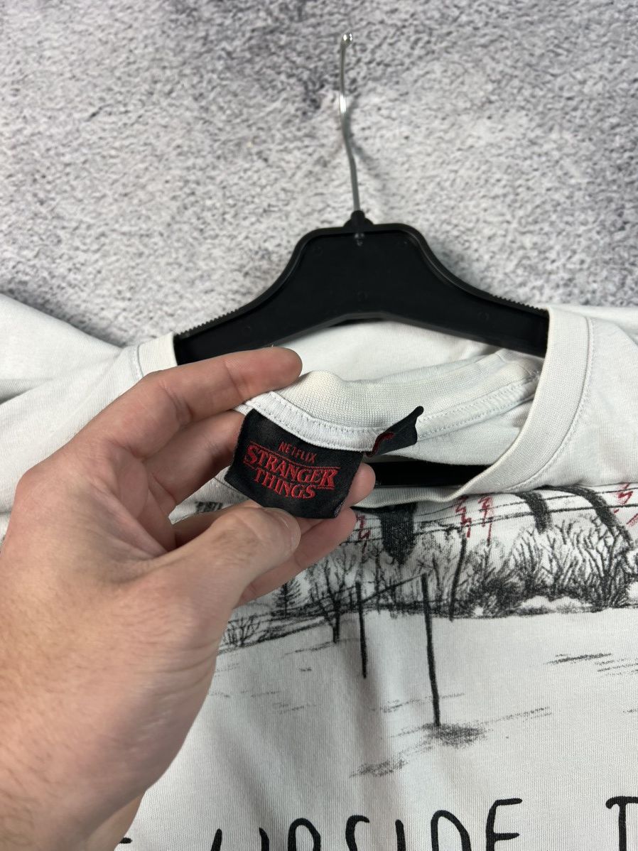 Band Tees Stranger Things merchandise T-shirt Size US M / EU 48-50 / 2 - 5 Thumbnail