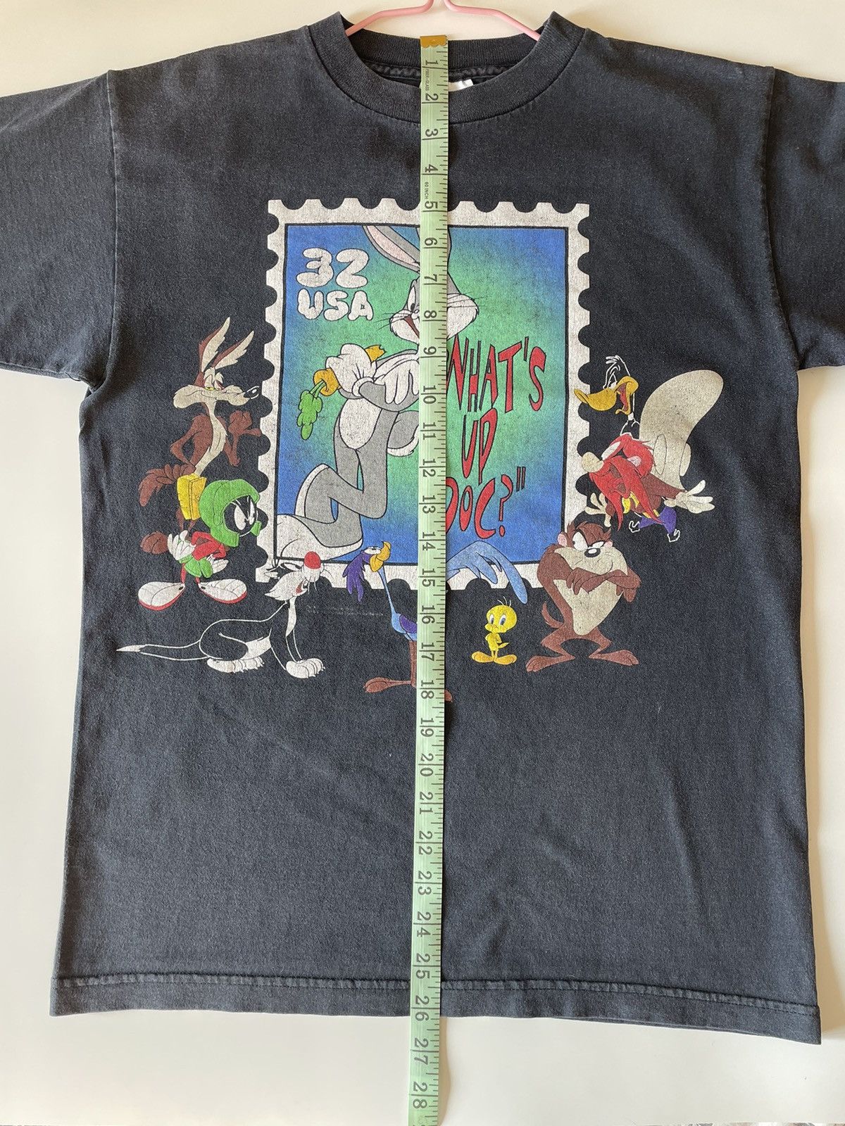 Designer × Fruit Of The Loom × Vintage Looney Tunes vintage t shirt made in USA 1997 Warner Bros. Size US M / EU 48-50 / 2 - 14 Thumbnail