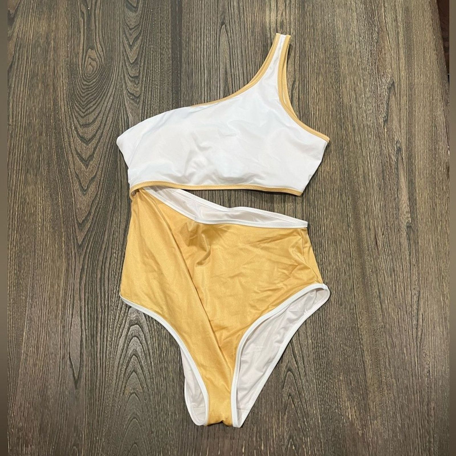Victoria's Secret NWOT Victoria’s Secret Monokini One-Piece Swimsuit XXL Size ONE SIZE - 1 Thumbnail