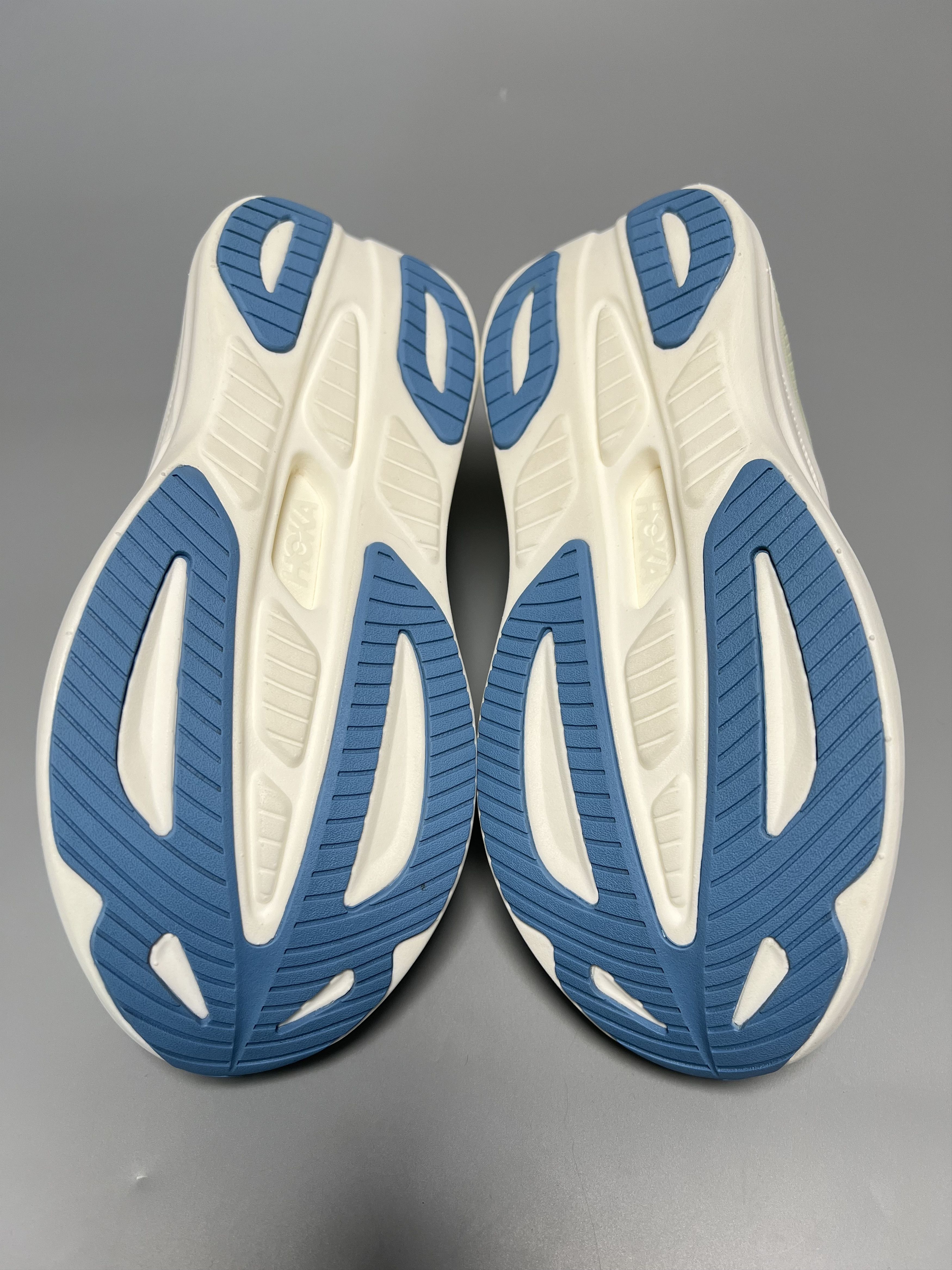 Hoka 8.5B Hoka One One Skyward Laceless Active Recovery Shoes Size US 8.5 / IT 38.5 - 6 Thumbnail