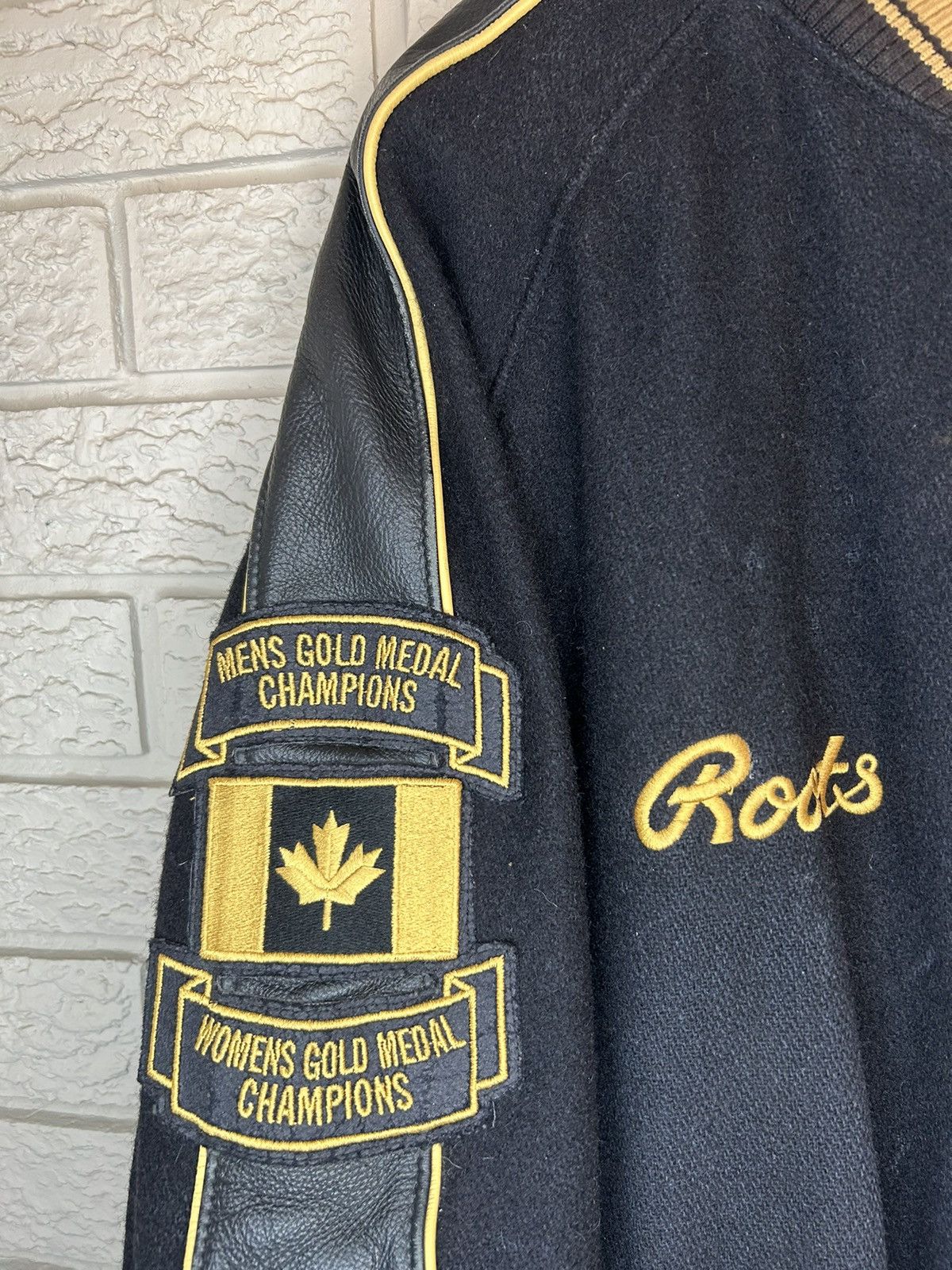Roots Vintage Roots Team Canada Olympic Wool Leather Bomber Jacket Size US XL / EU 56 / 4 - 3 Thumbnail