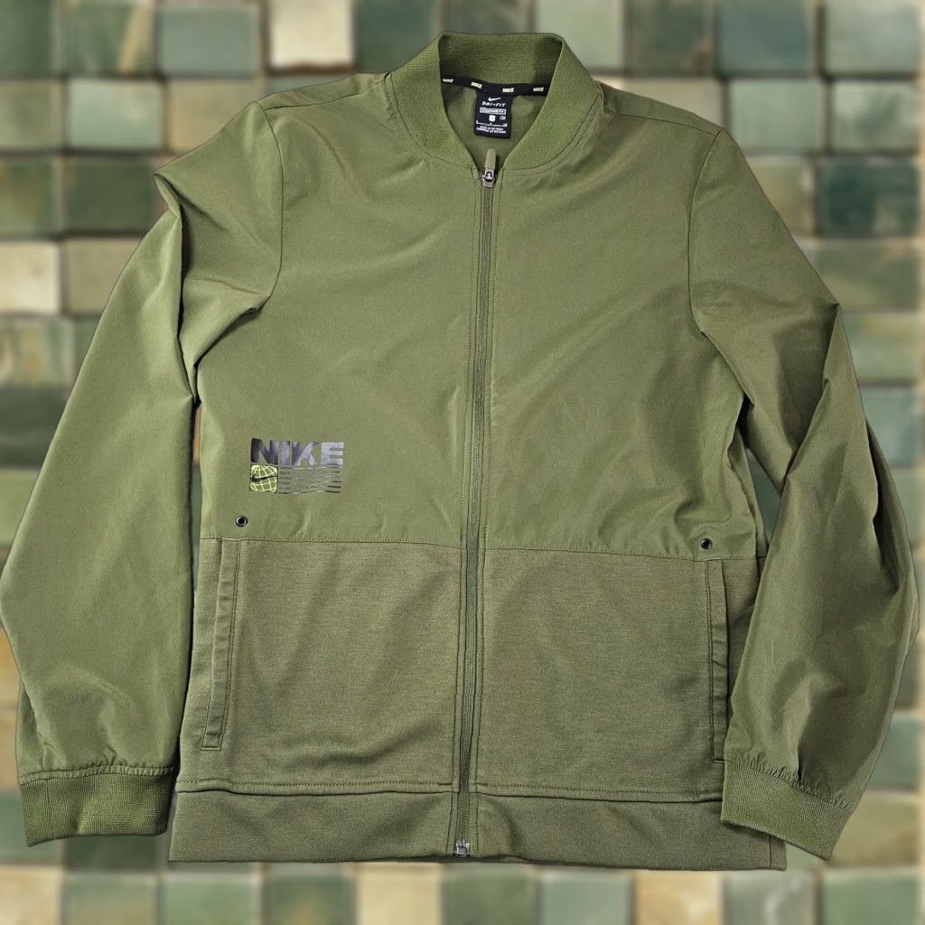 Nike Nike Dri-Fit Full Zip Lightweight Training Jacket Mens Small Olive Green CZ7123 Size US S / EU 44-46 / 1 - 1 Thumbnail