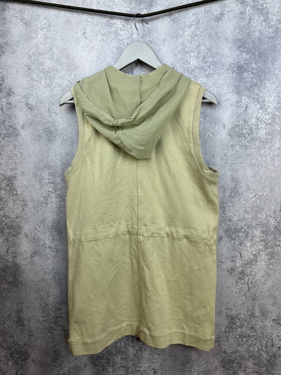 MCM MCM Sleeveless Hoodie Vest with Logo Embroidered Size M / US 6-8 / IT 42-44 - 2 Thumbnail