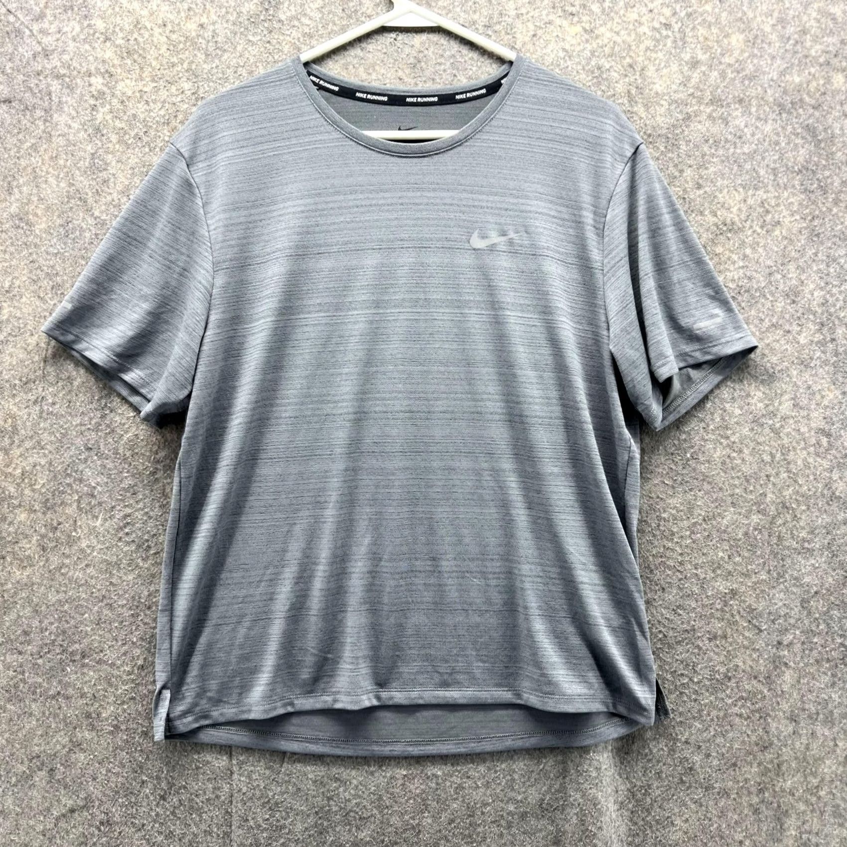 Nike Nike Shirts Men Medium Adult Gray Dri-Fit Polyester Running Swoosh Logo Short Sleeve Crew Neck T-Shirt Mens Size US M / EU 48-50 / 2 - 2 Thumbnail