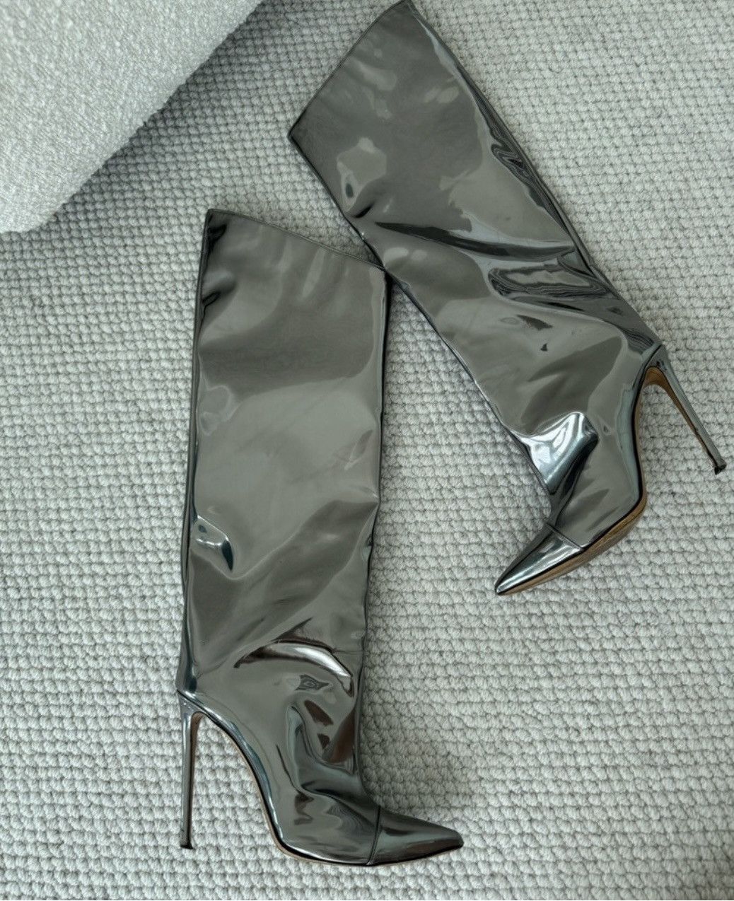 Alexandre Vauthier Alexandre Vauthier silver metallic boots Size US 10 / IT 40 - 2 Thumbnail