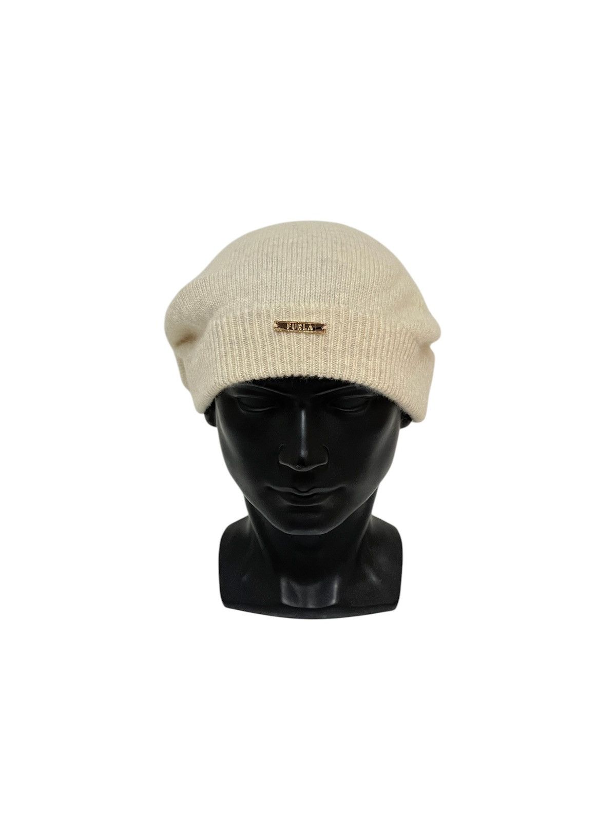 Furla Furla Beanie Hats Size ONE SIZE - 1 Thumbnail