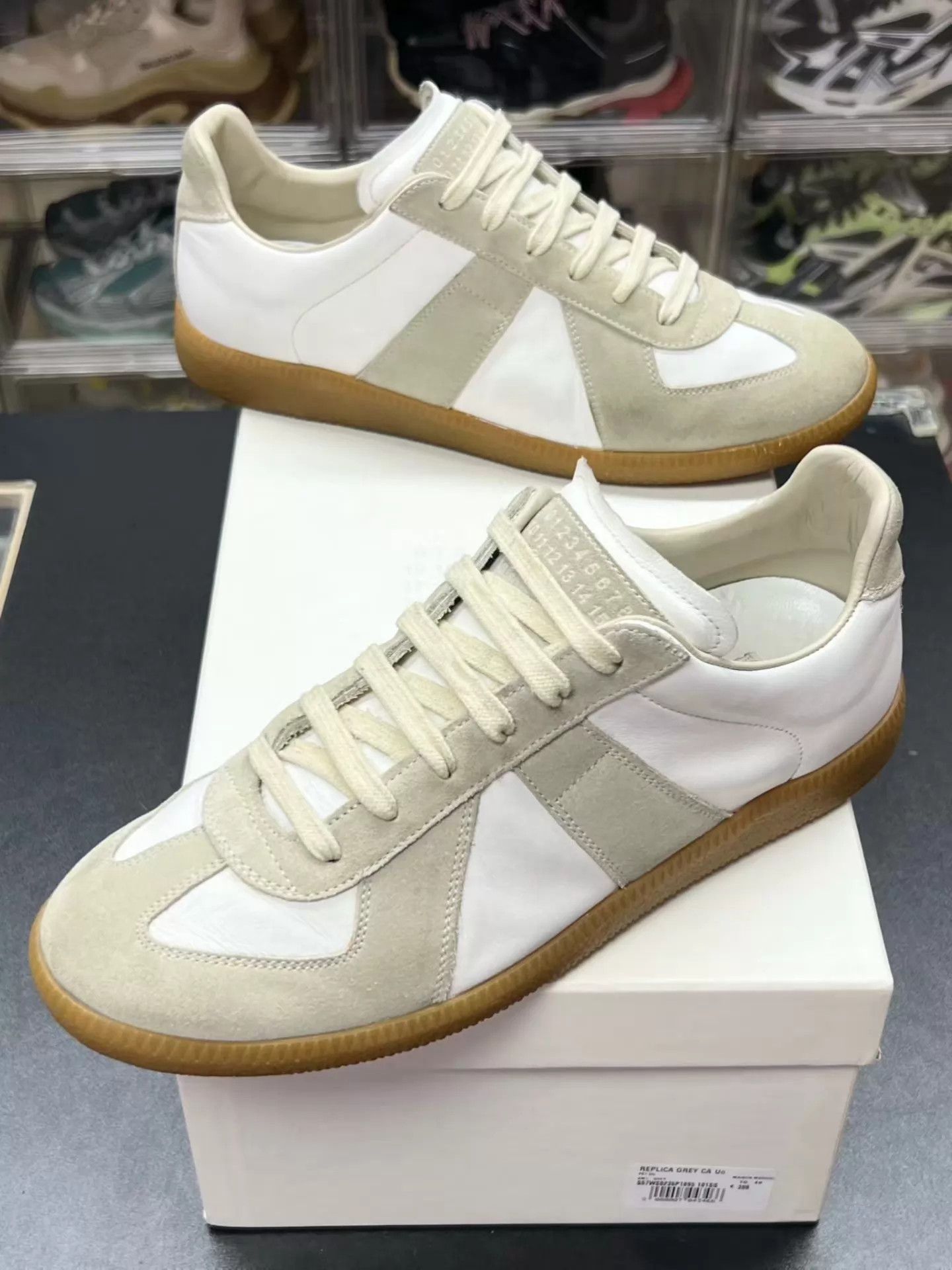 Maison Margiela Maison Margiela Gray/White Low Top Sneaker 40 EU Size US 7 / EU 40 - 1 Thumbnail