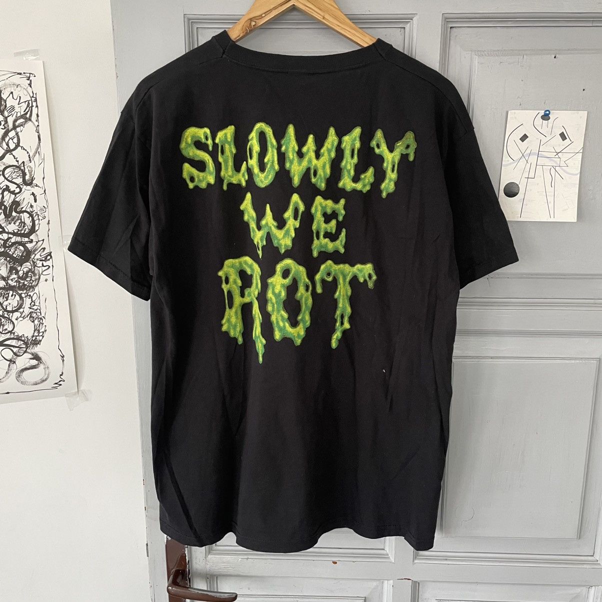 Band Tees Vintage Obituary Slowly We Rot Death Metal Band T-shirt Size US L / EU 52-54 / 3 - 5 Thumbnail