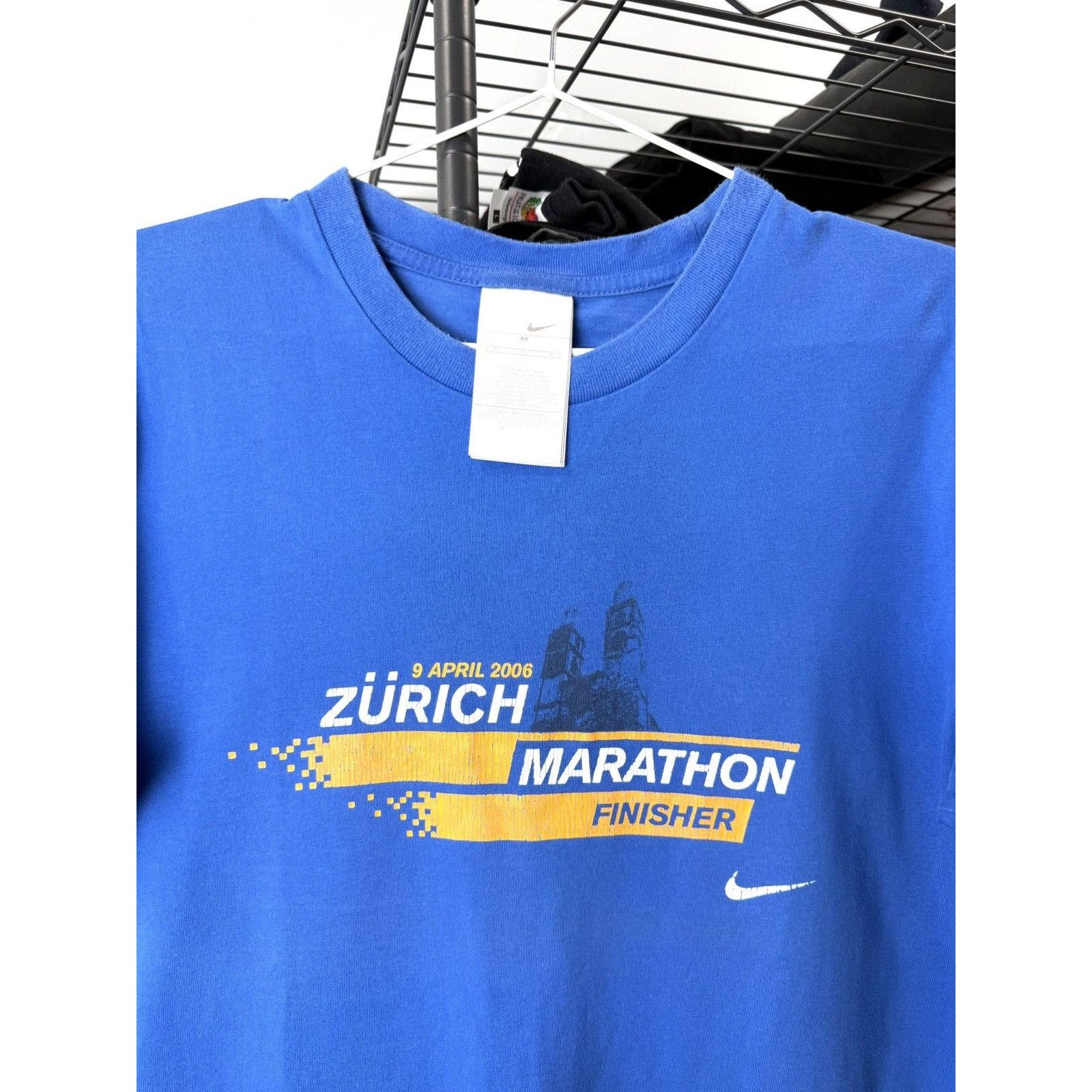 Nike 00’s Vintage Nike Marathon T Shirt Y2K Size US M / EU 48-50 / 2 - 2 Thumbnail