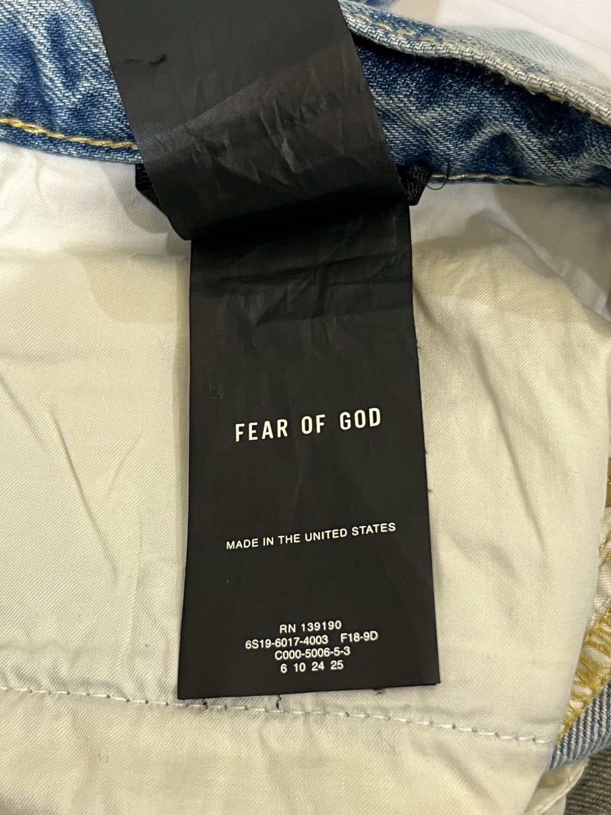 Fear of God Fear of God 6th Collection Distressed Denim Size US 34 / EU 50 - 16 Thumbnail