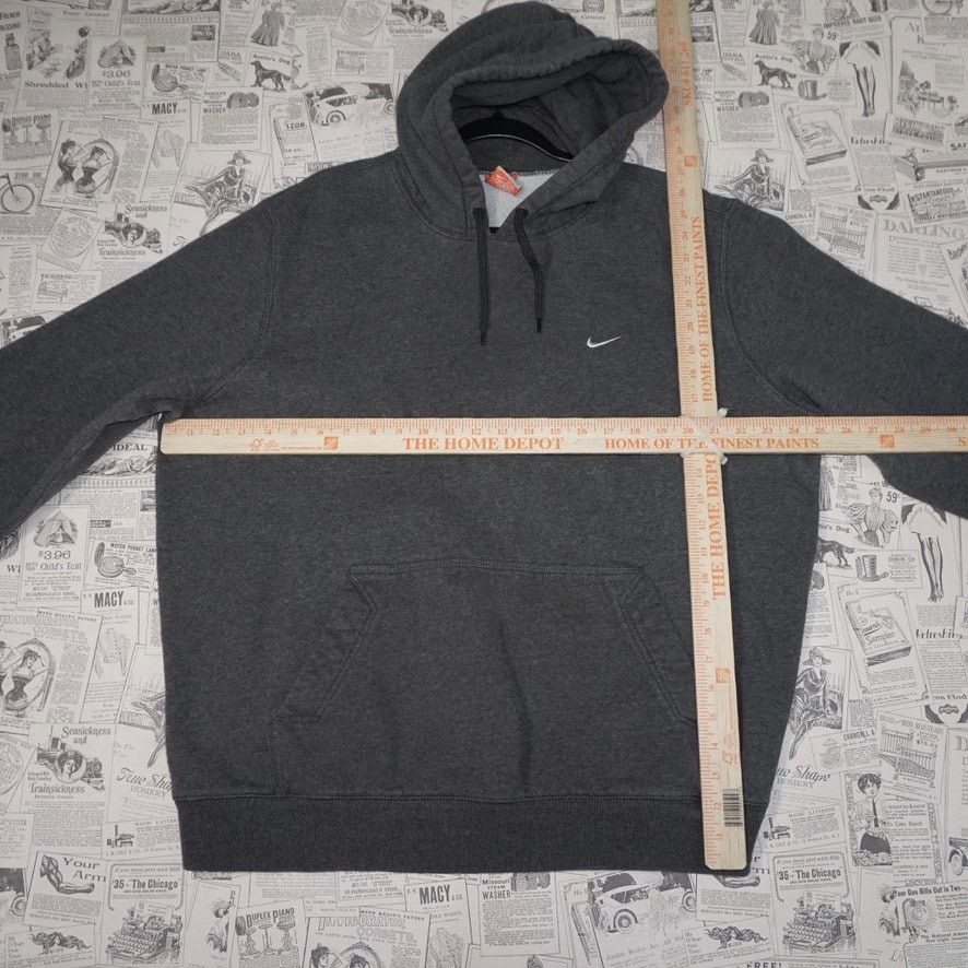 Nike Vintage Y2K Nike pullover swoosh embroider 2000s gray hoodie Size US XL / EU 56 / 4 - 4 Thumbnail