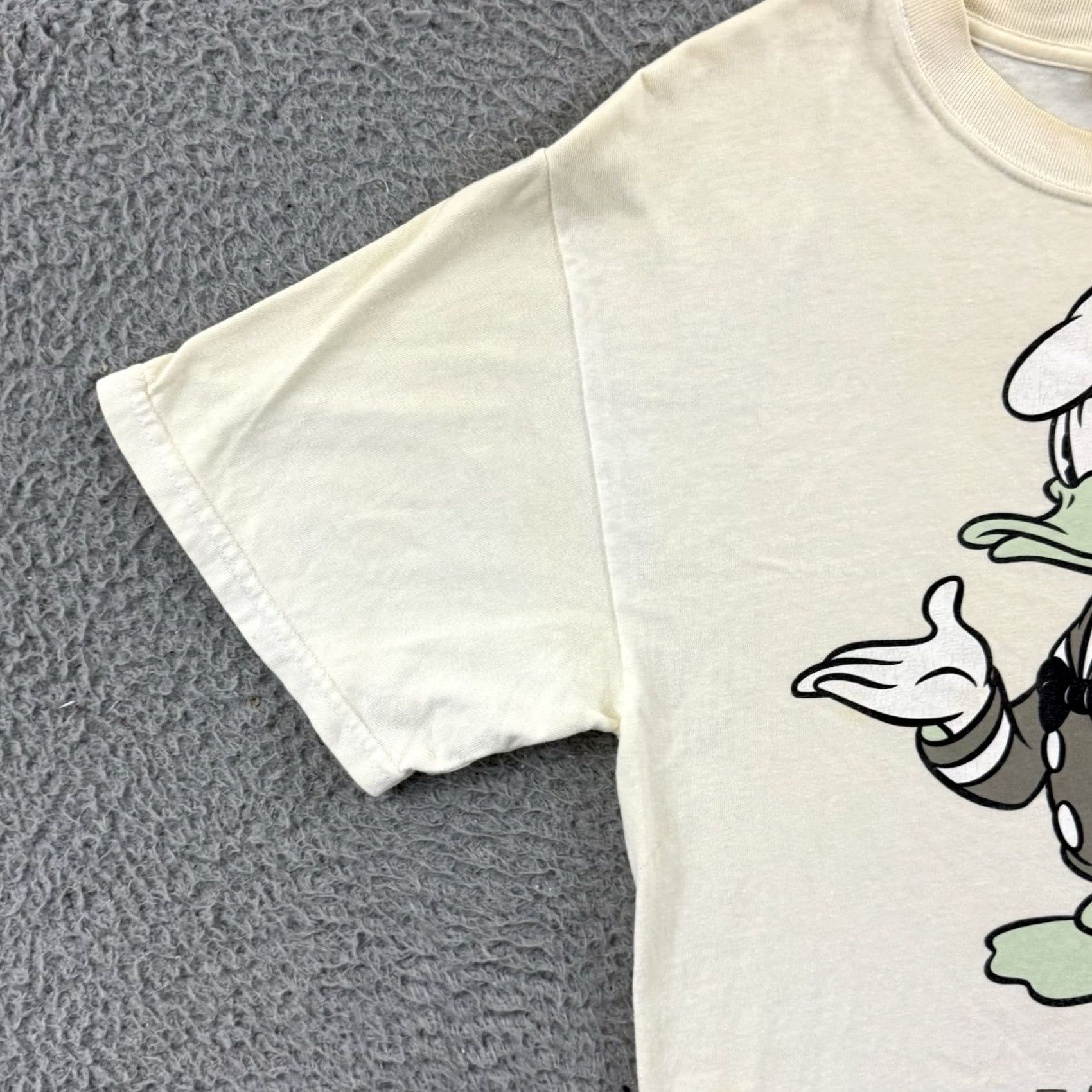 Disney VINTAGE Donald Duck Shirt Mens Medium White Disney Cartoon Disney Short Sleeve Size US M / EU 48-50 / 2 - 4 Thumbnail